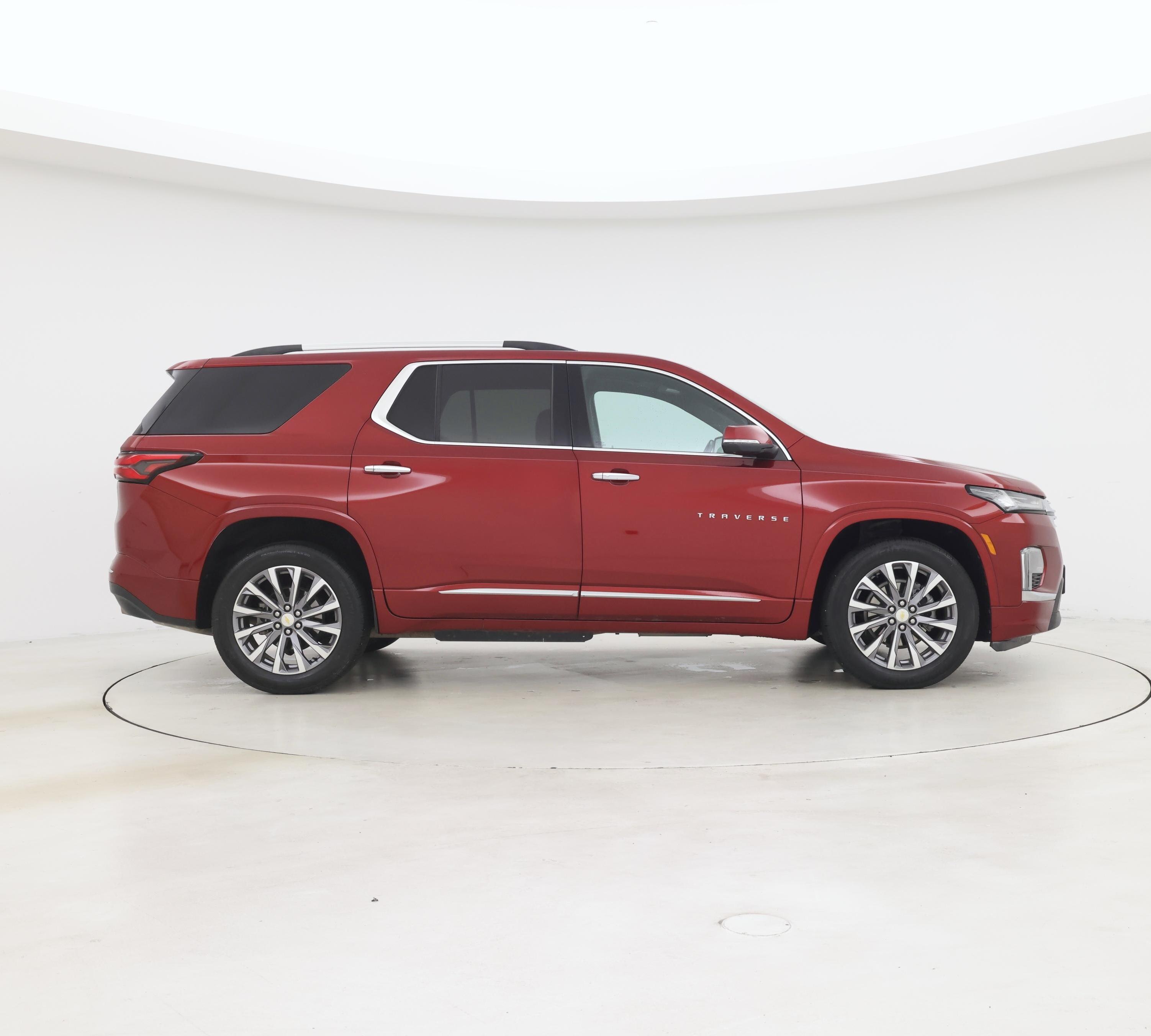Thumbnail: 2023 Chevrolet Traverse - 7