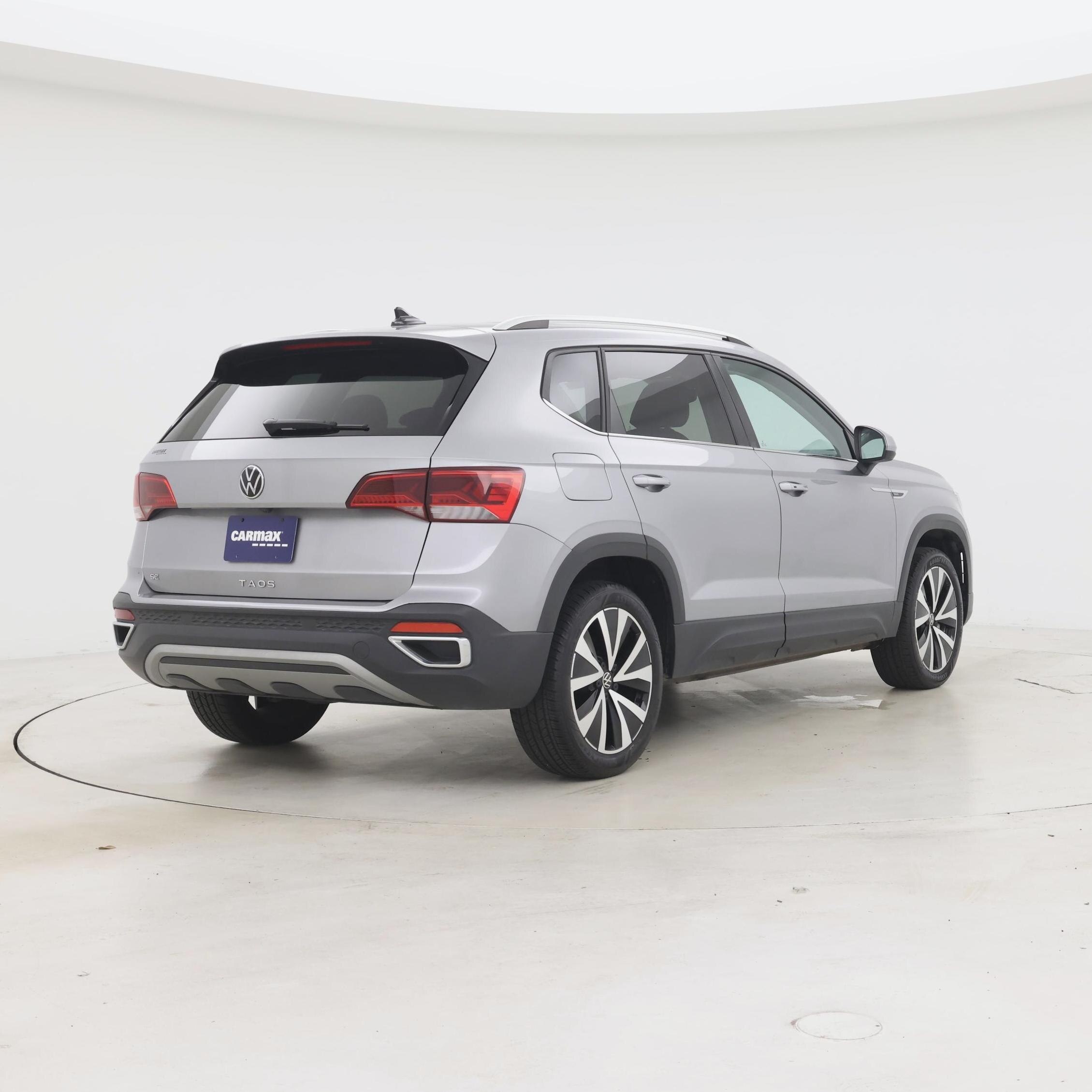 Thumbnail: 2023 Volkswagen Taos - 8