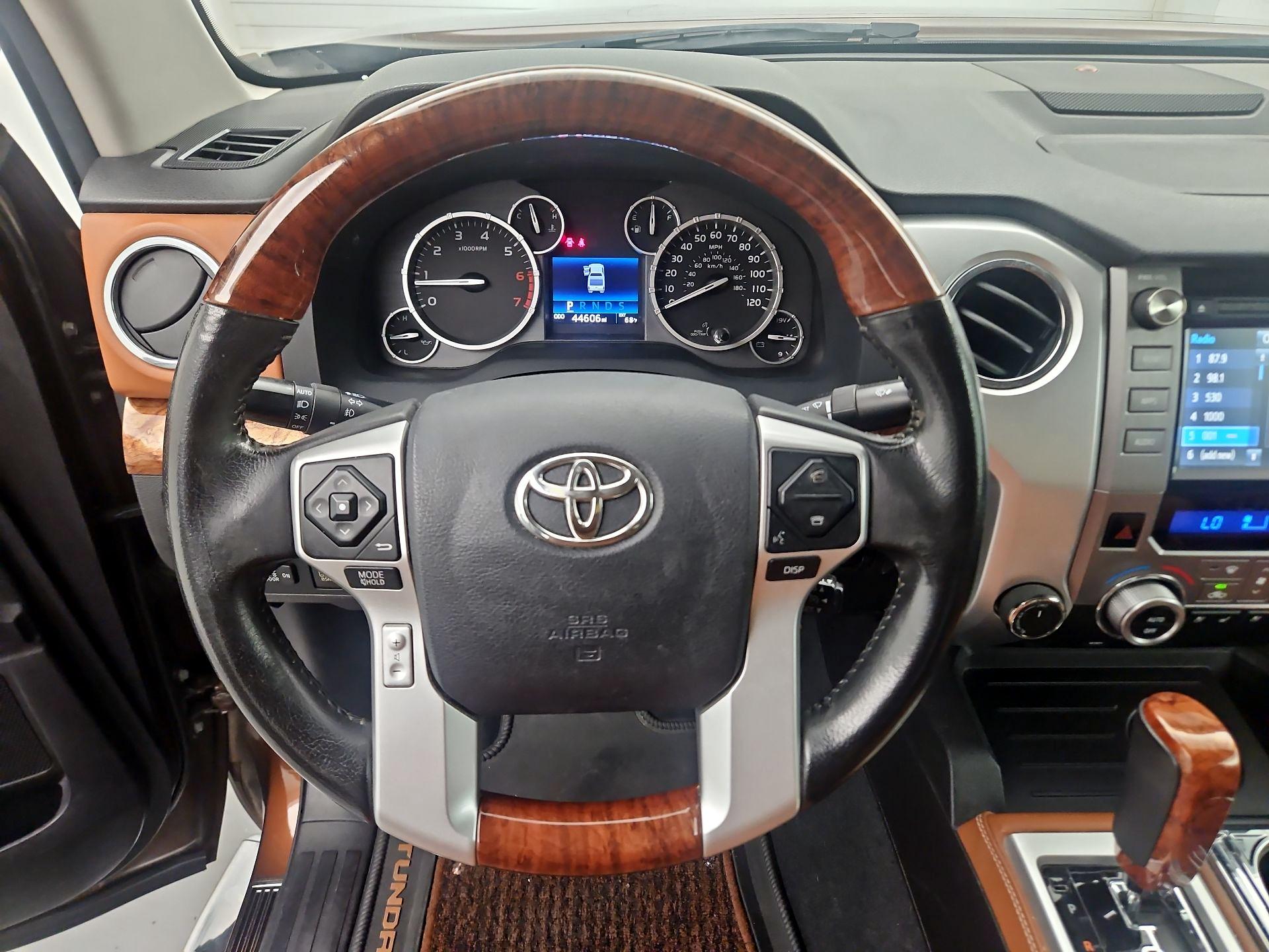 Thumbnail: 2016 Toyota Tundra - 10