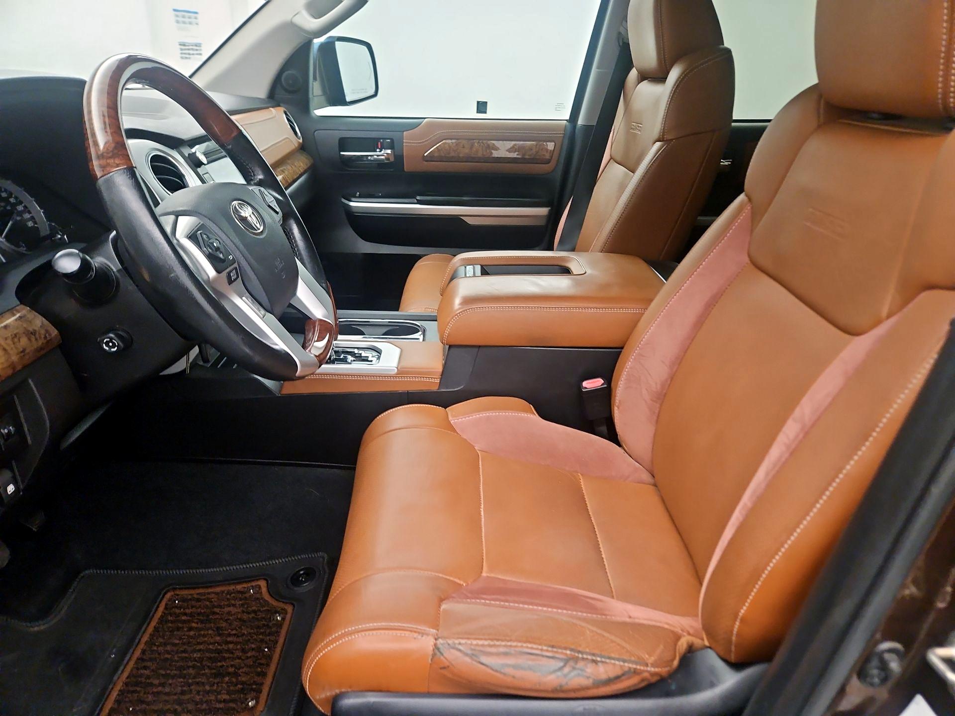 Thumbnail: 2016 Toyota Tundra - 11