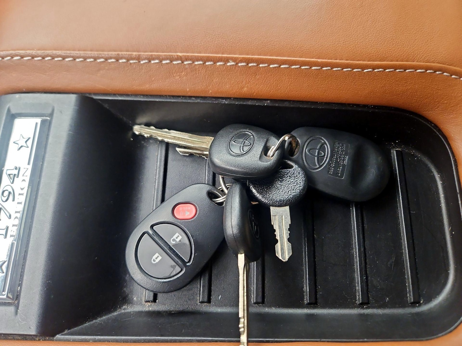 2016 Toyota Tundra 1794 Edition - Photo 24