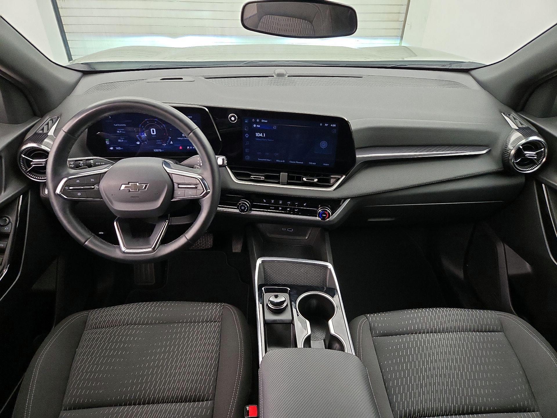 Thumbnail: 2026 Chevrolet Equinox - 9