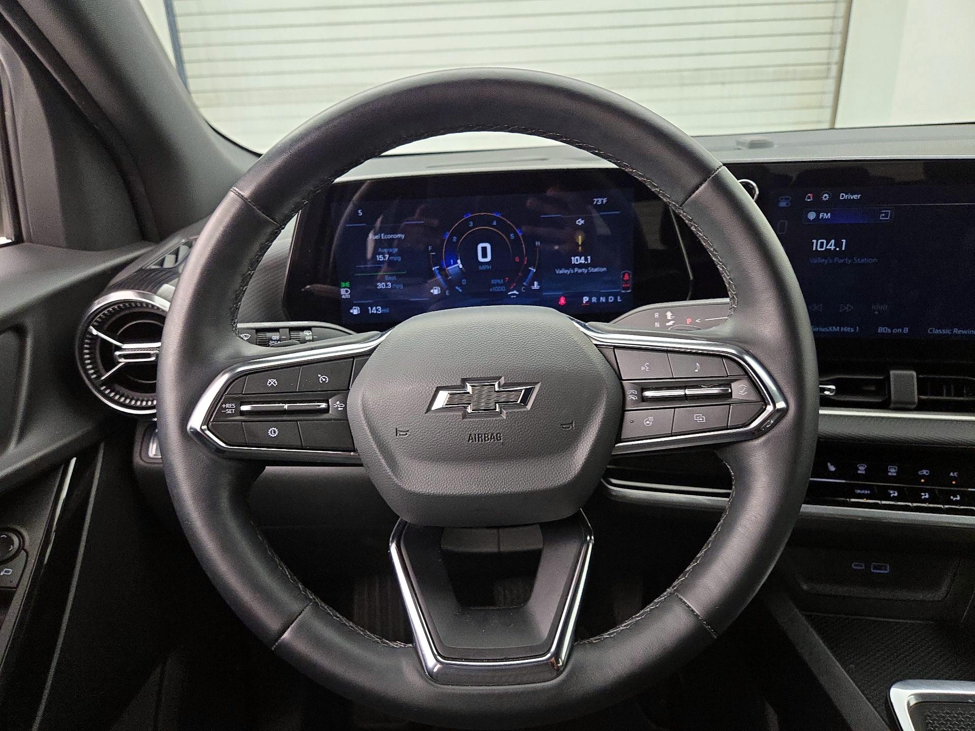 Thumbnail: 2026 Chevrolet Equinox - 10