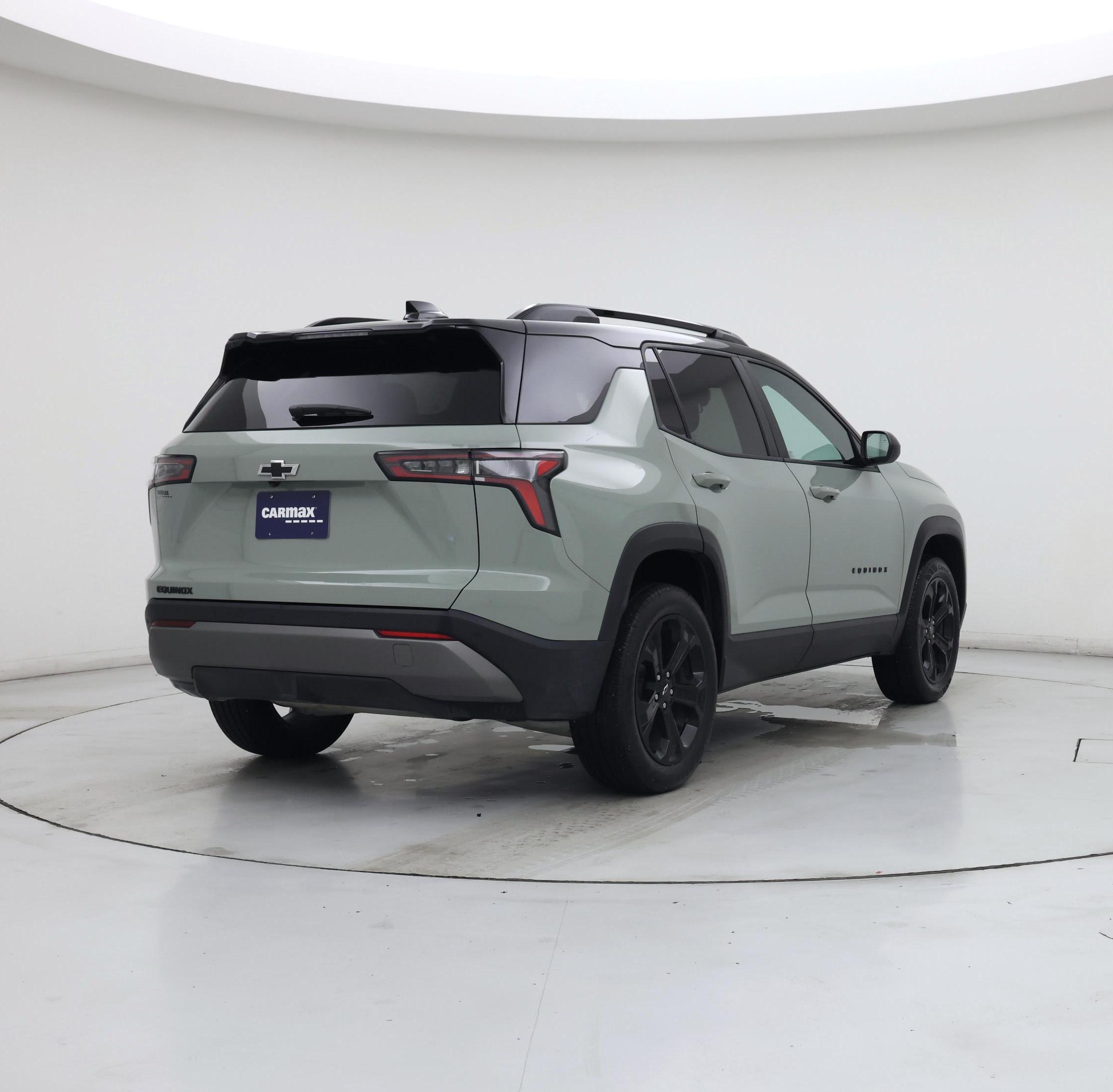 Thumbnail: 2026 Chevrolet Equinox - 8