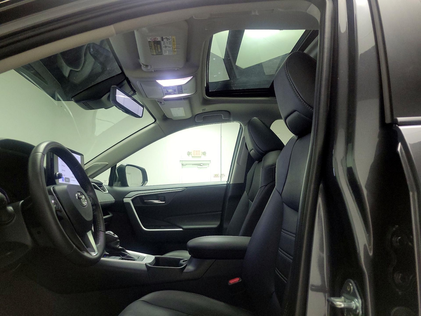 2024 Toyota RAV4 XLE Premium - Photo 21