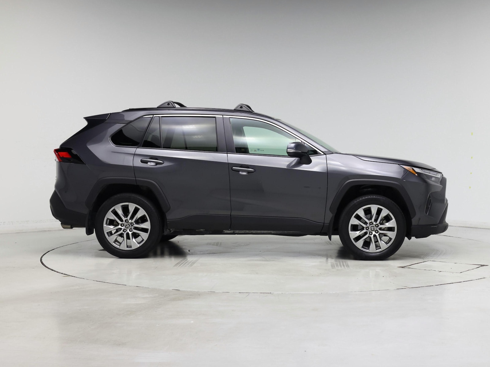 2024 Toyota RAV4 XLE Premium - Photo 8
