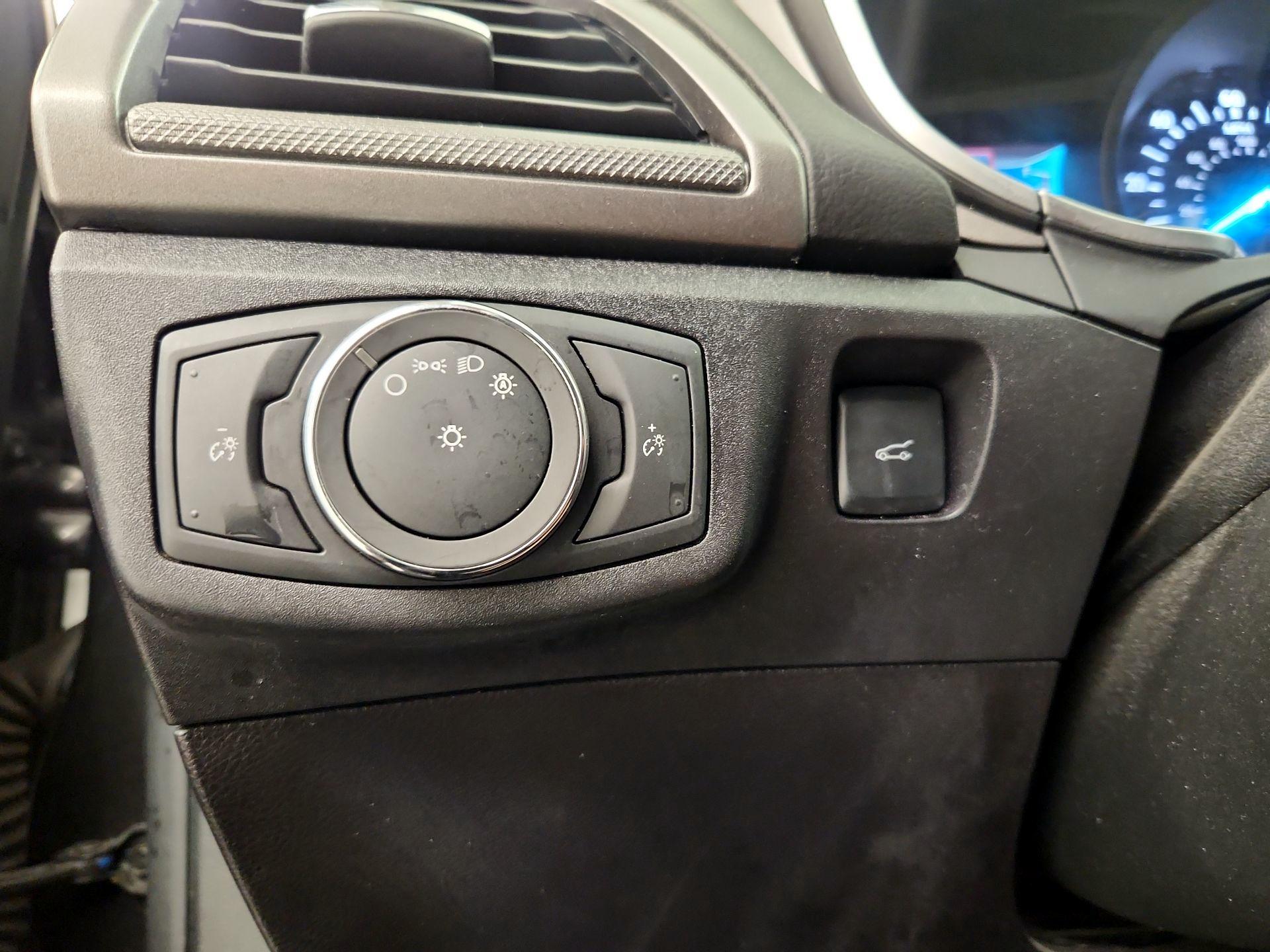 Thumbnail: 2018 Ford Fusion - 13