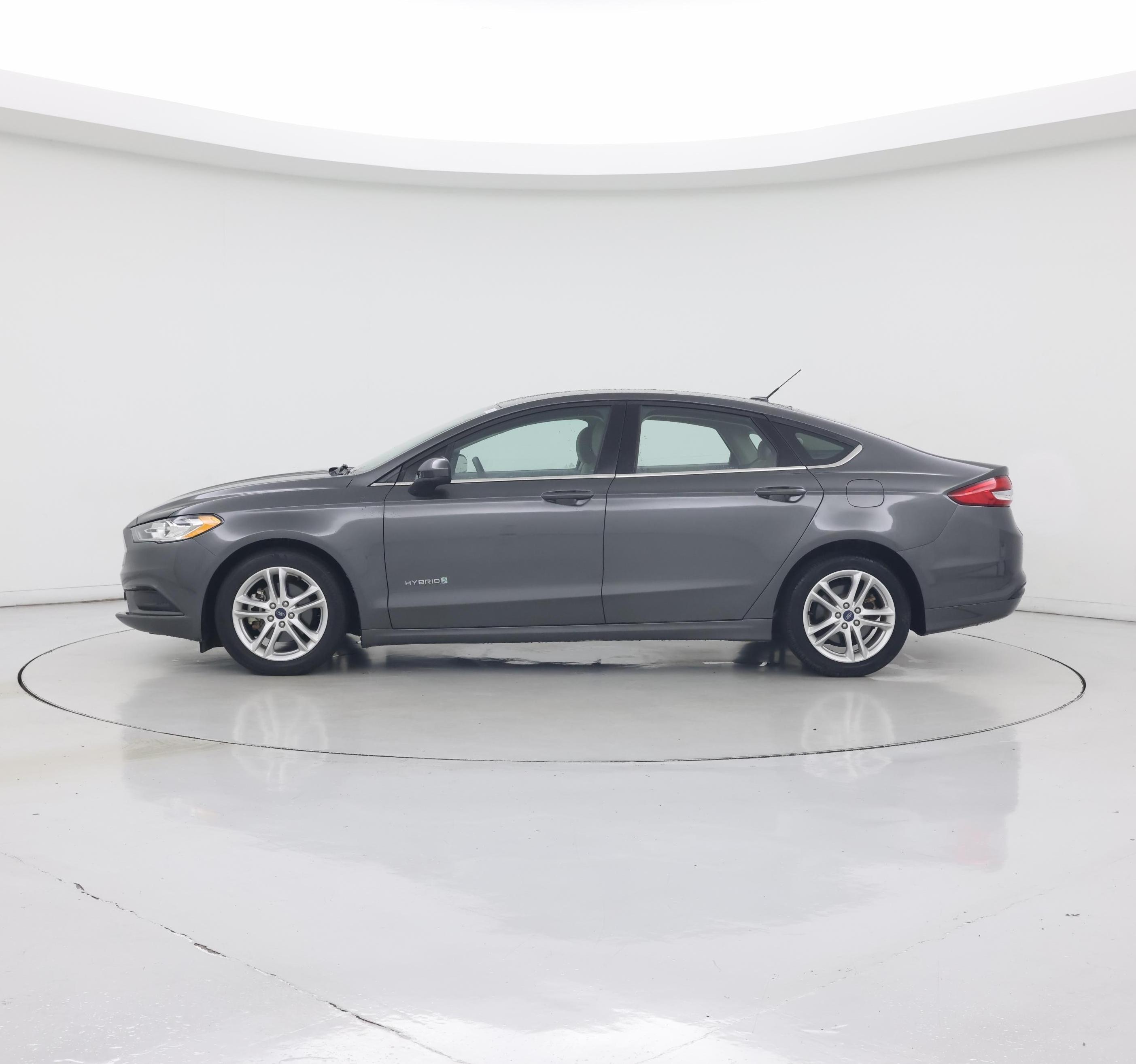 Thumbnail: 2018 Ford Fusion - 3