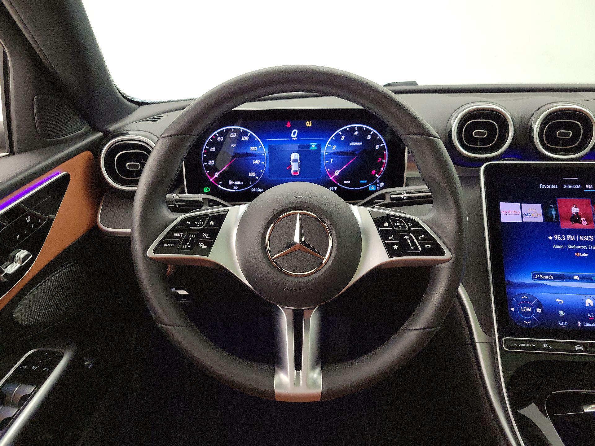 Thumbnail: 2025 Mercedes-Benz C-Class - 10