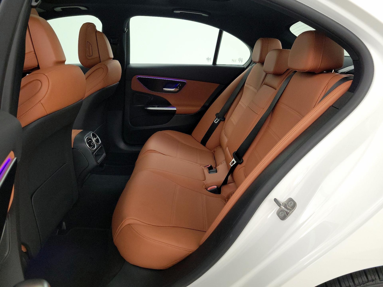 2025 Mercedes-Benz C-Class Sedan C 300 - Photo 20