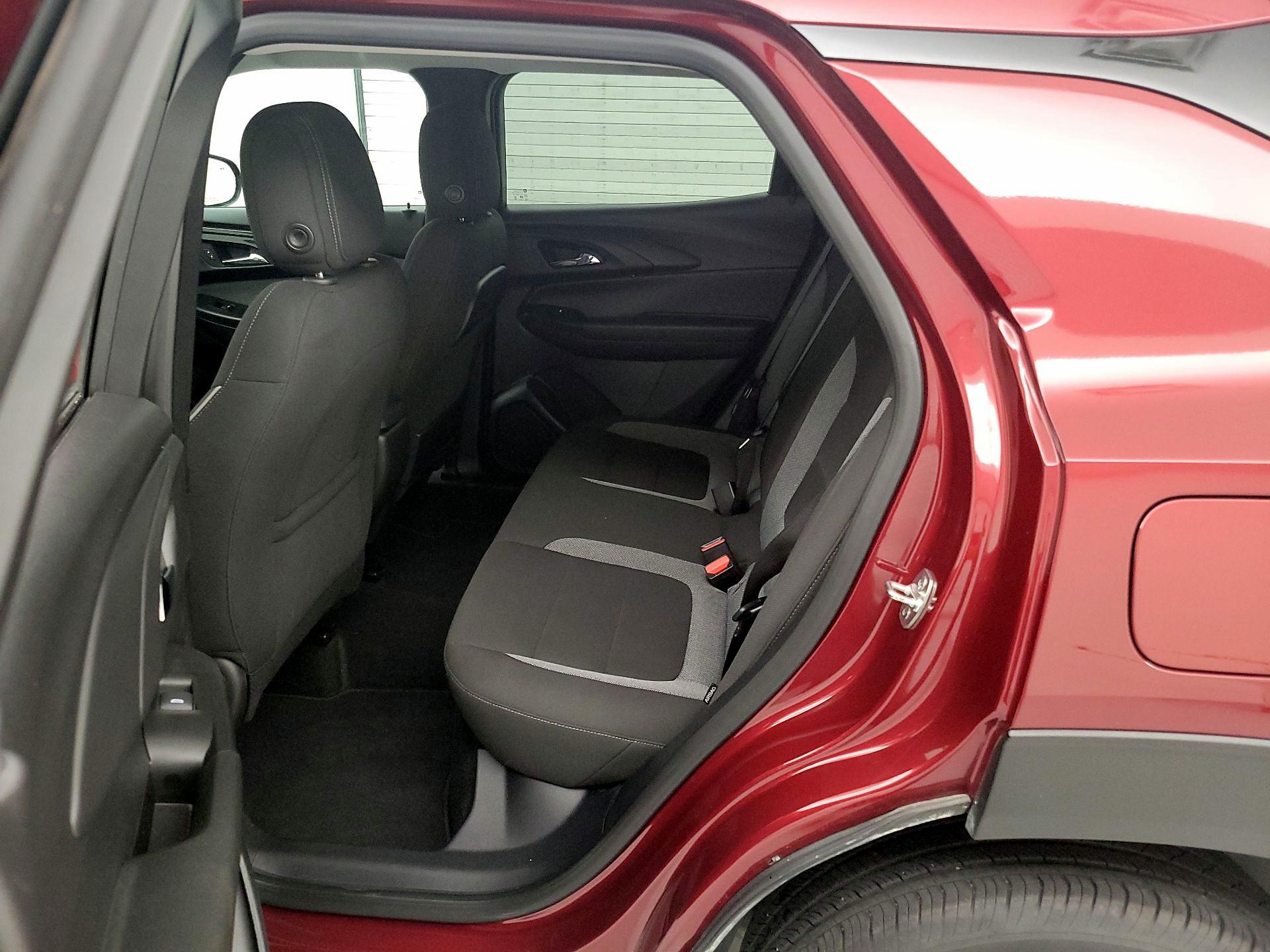Thumbnail: 2025 Chevrolet TrailBlazer - 19