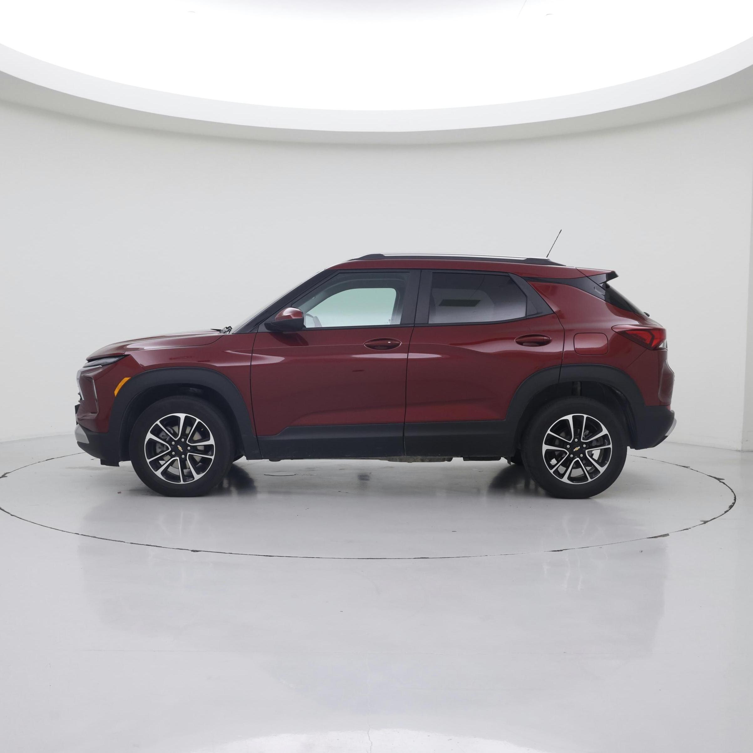 Thumbnail: 2025 Chevrolet TrailBlazer - 3