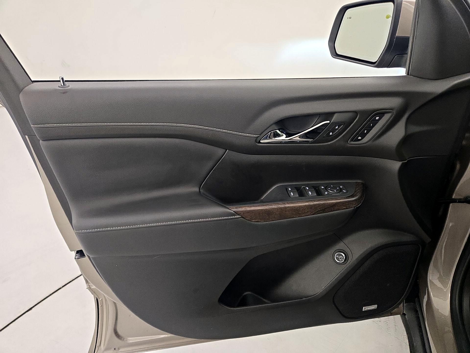 Thumbnail: 2022 GMC Acadia - 12
