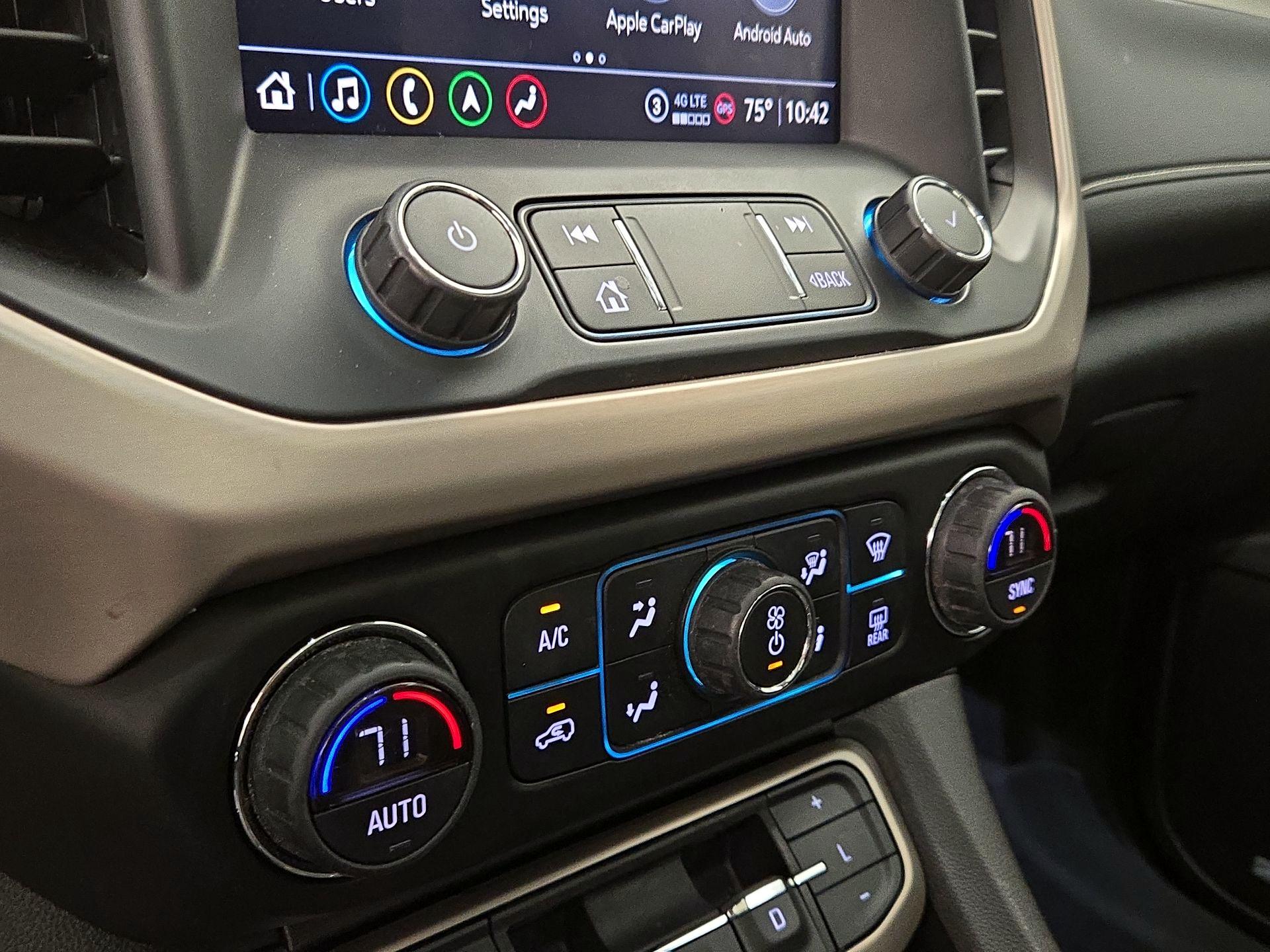 Thumbnail: 2022 GMC Acadia - 17