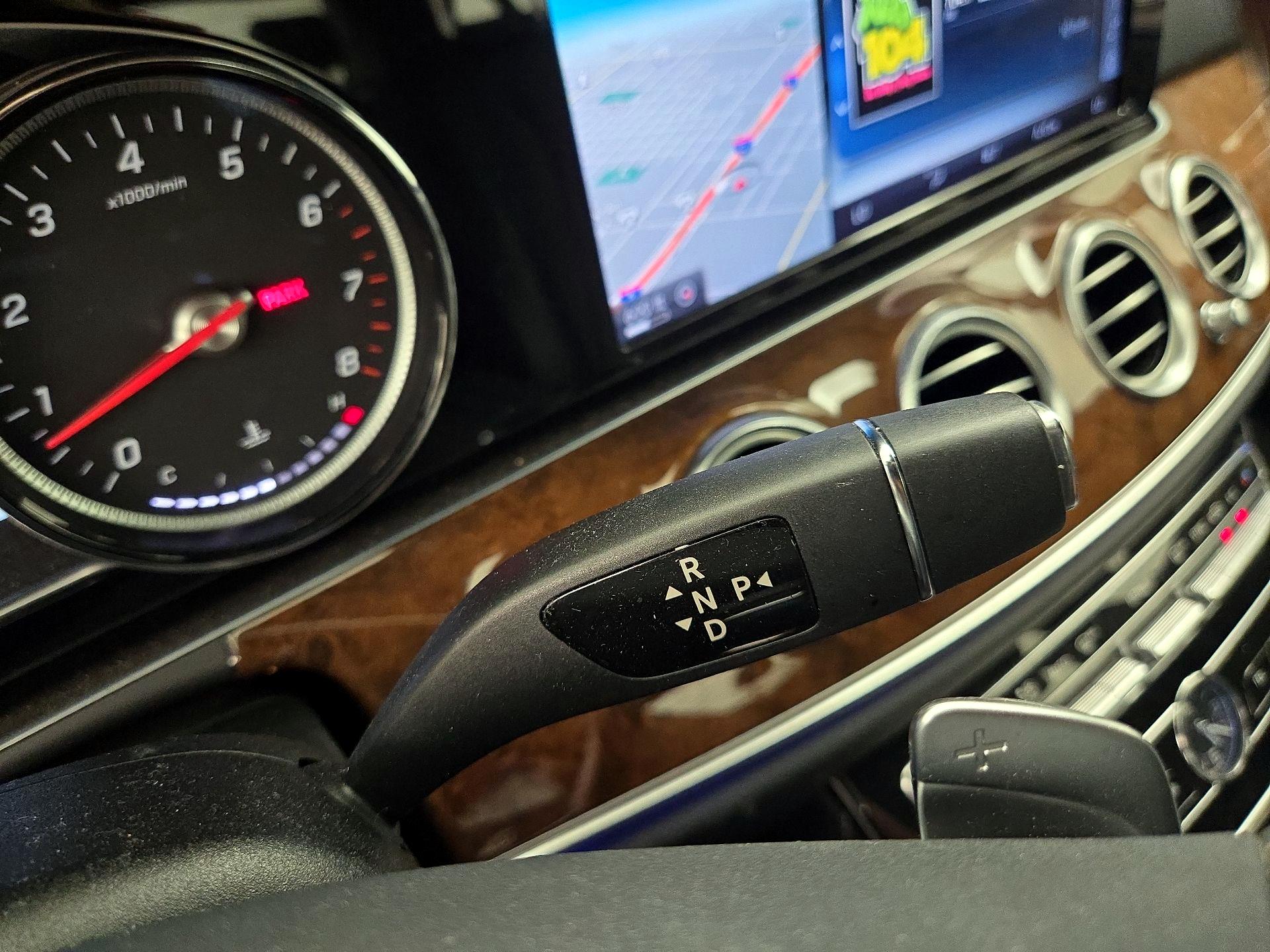 Thumbnail: 2017 Mercedes-Benz E-Class - 16