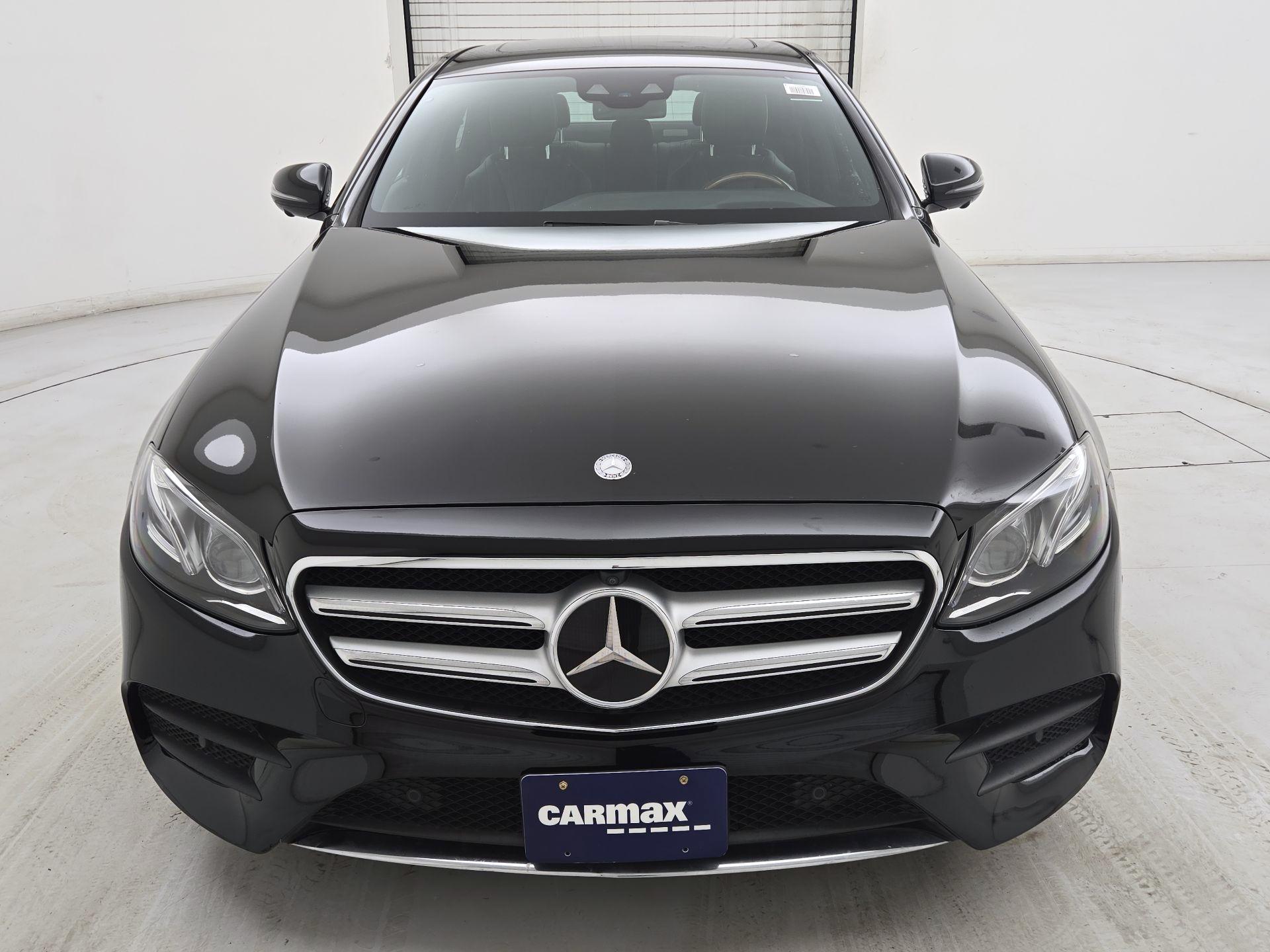 Thumbnail: 2017 Mercedes-Benz E-Class - 2