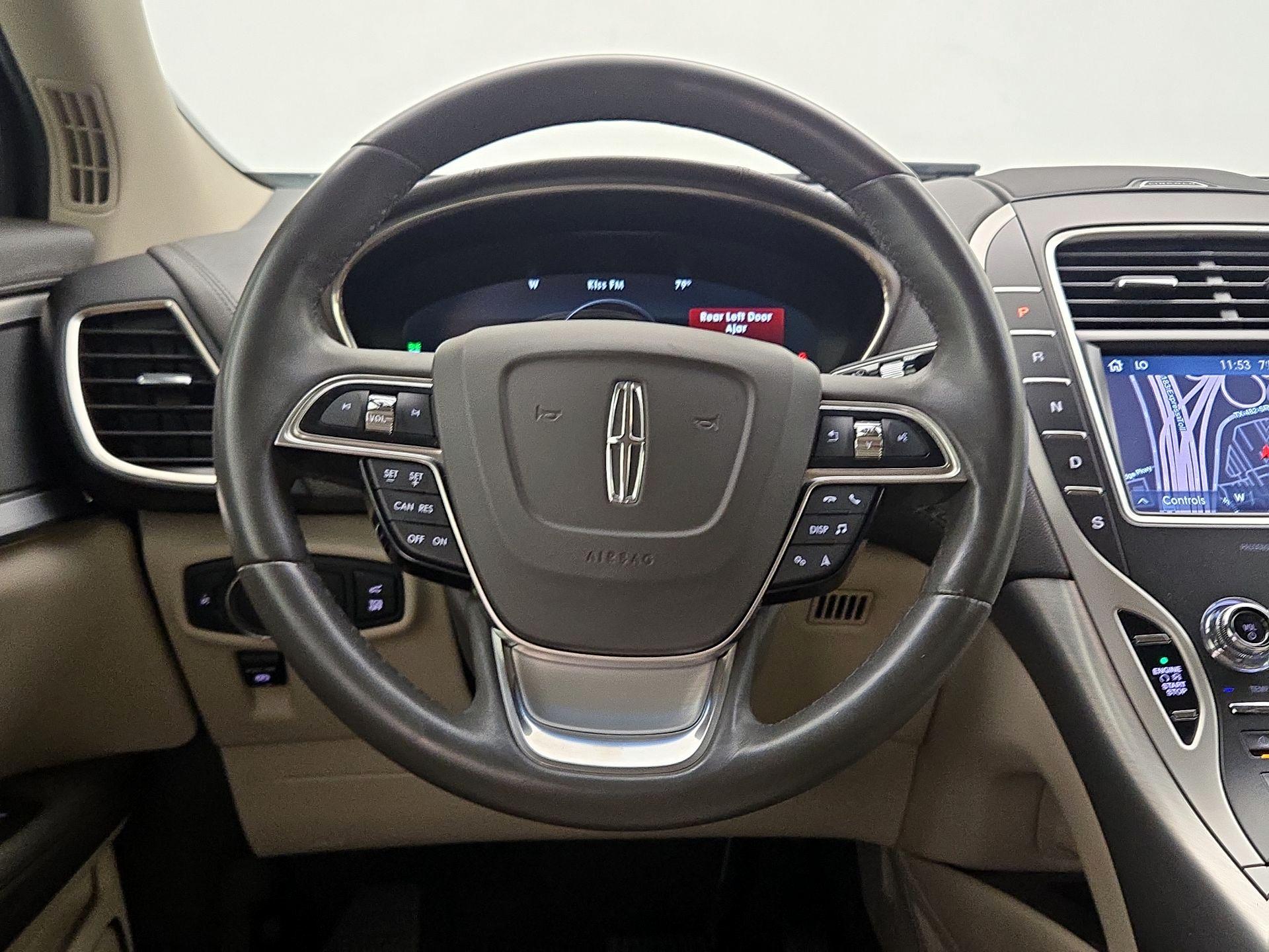 Thumbnail: 2020 Lincoln Nautilus - 10