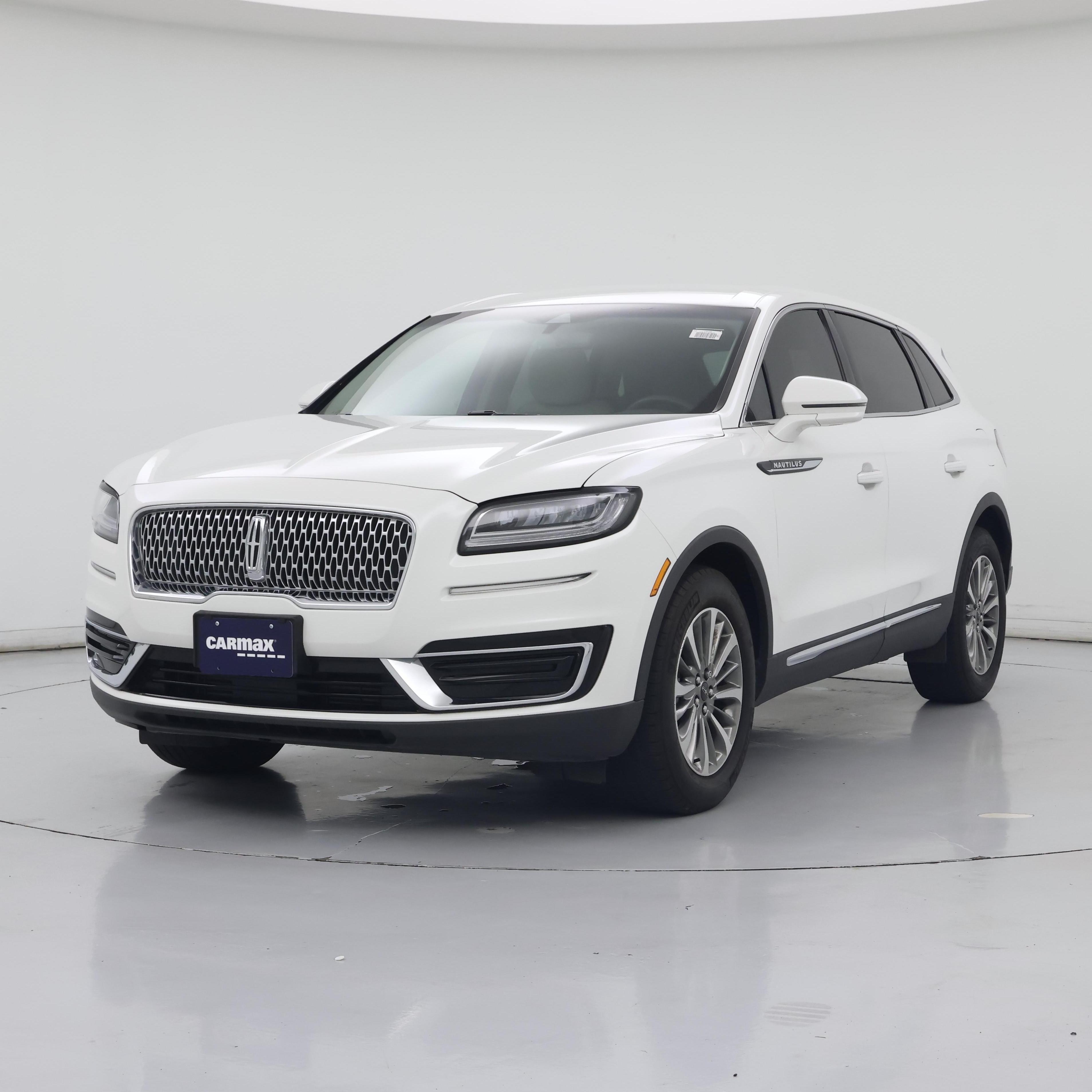 Thumbnail: 2020 Lincoln Nautilus - 4