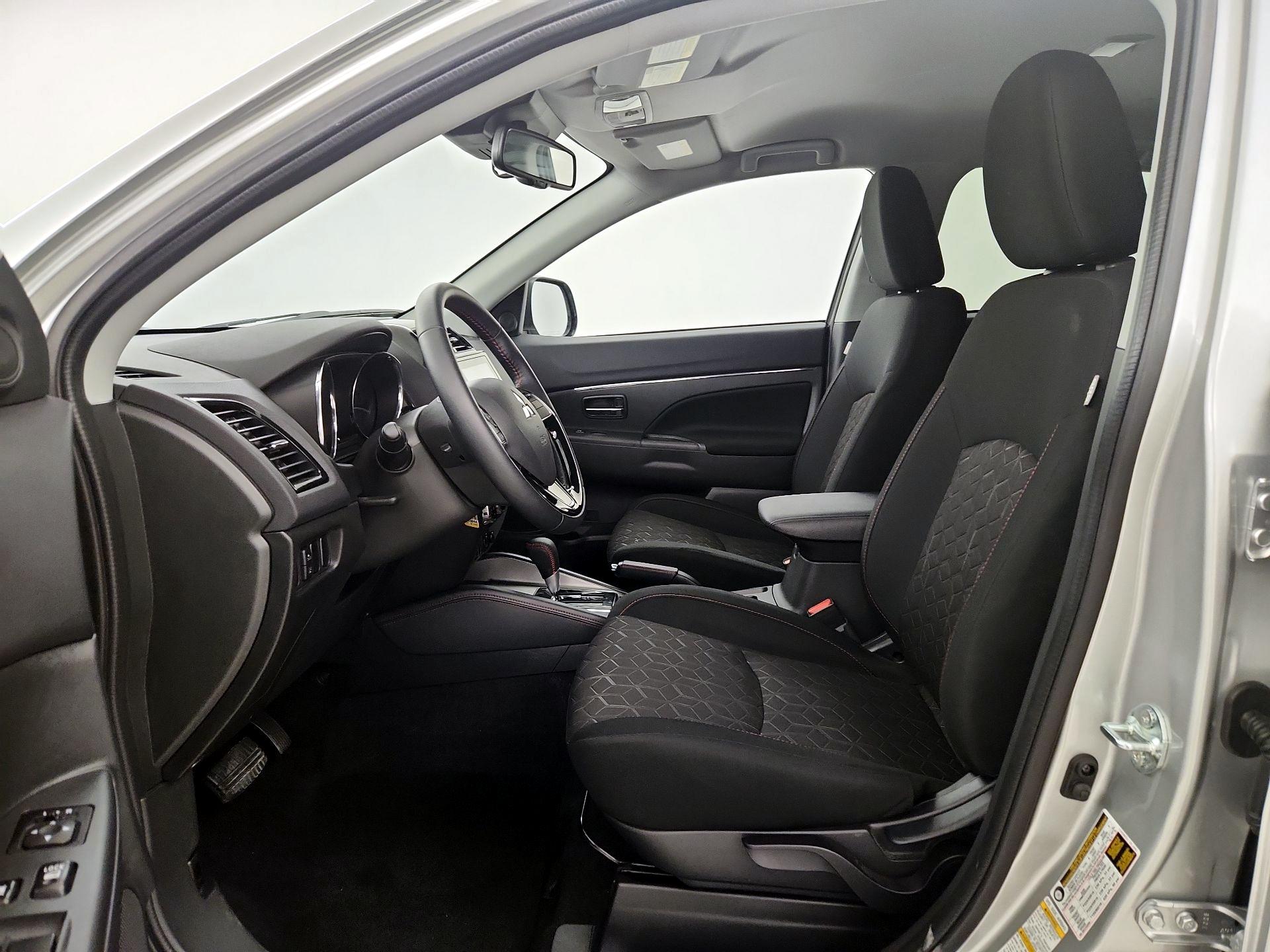 Thumbnail: 2026 Mitsubishi Outlander Sport - 11