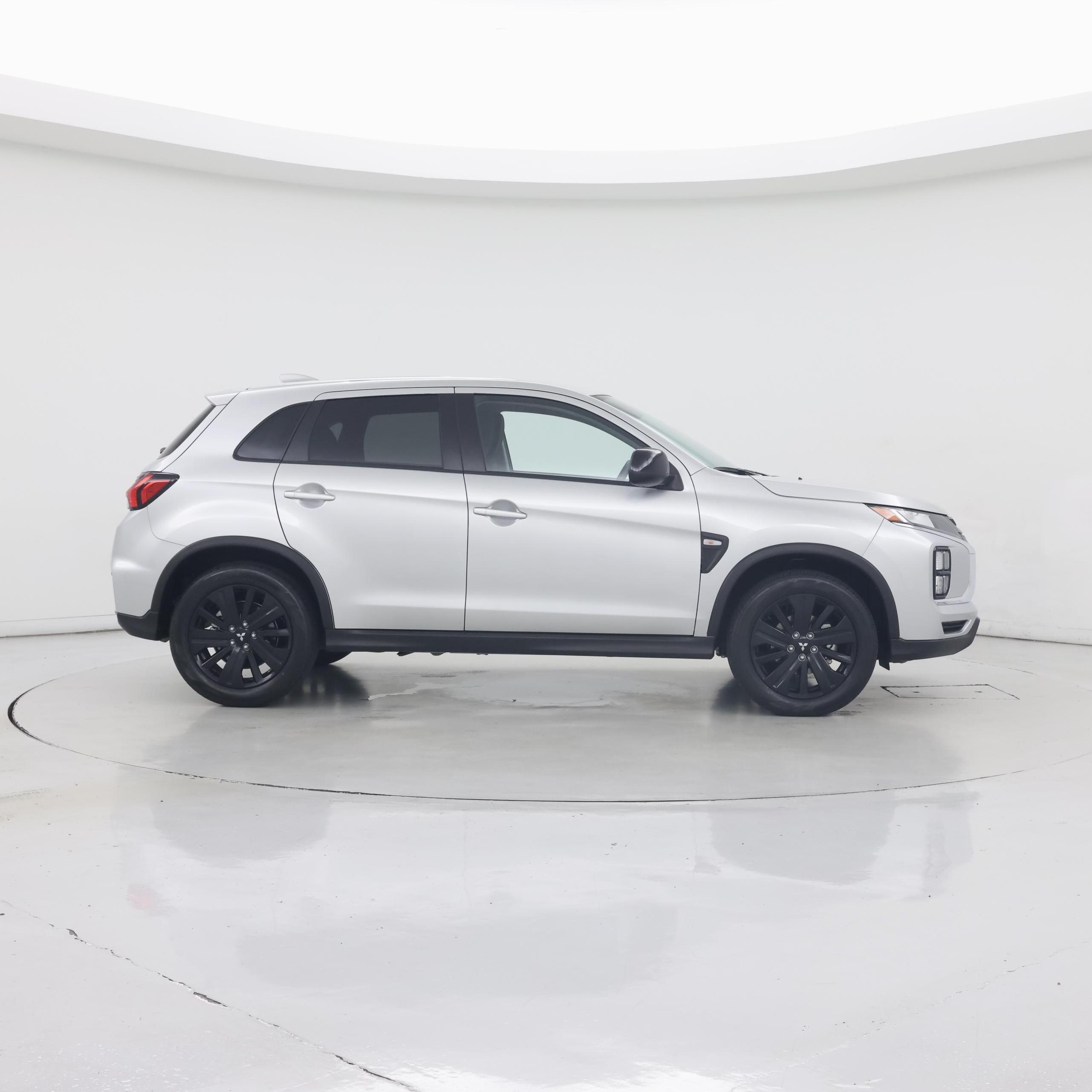 Thumbnail: 2026 Mitsubishi Outlander Sport - 7