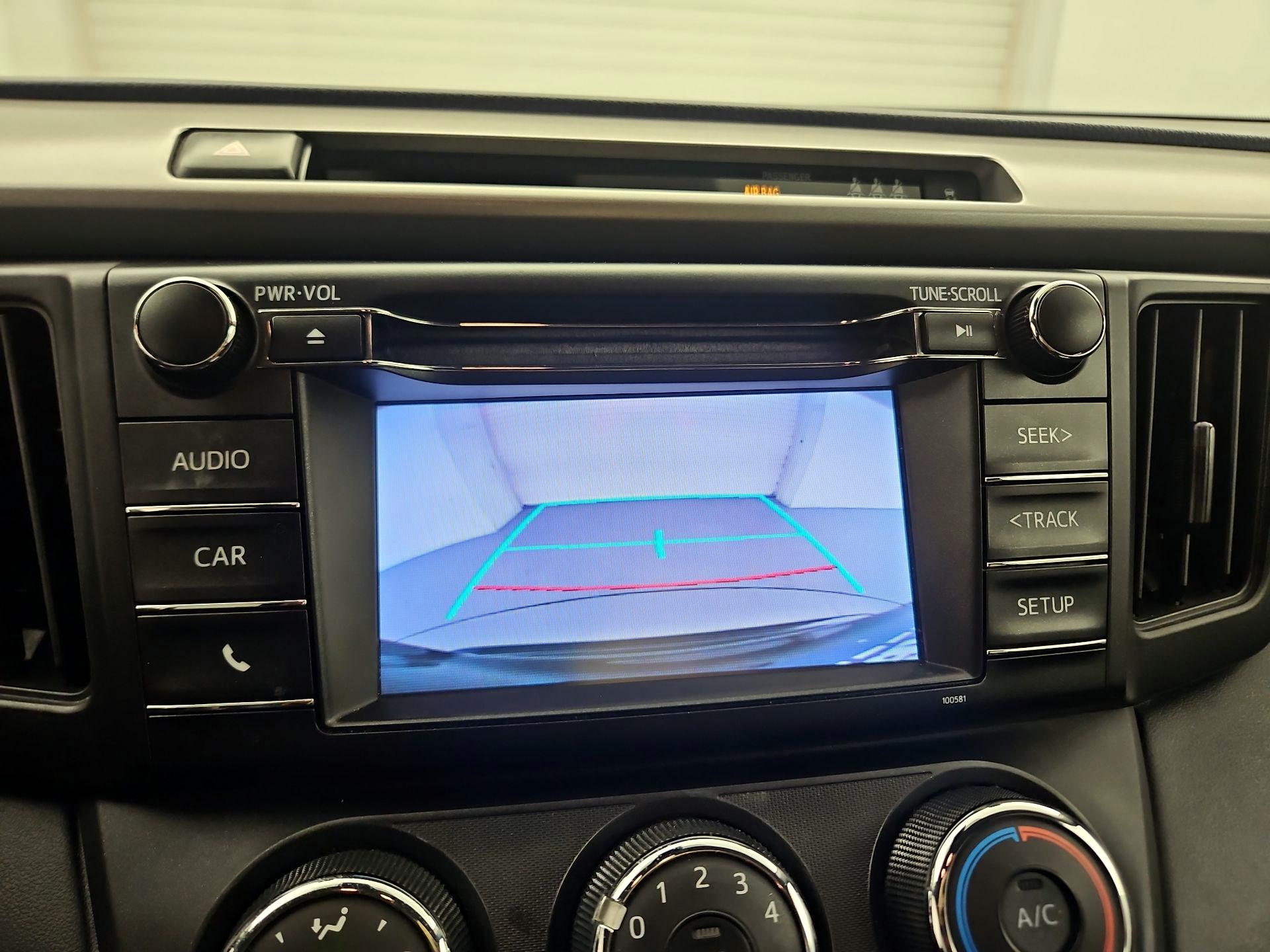Thumbnail: 2018 Toyota RAV4 - 14