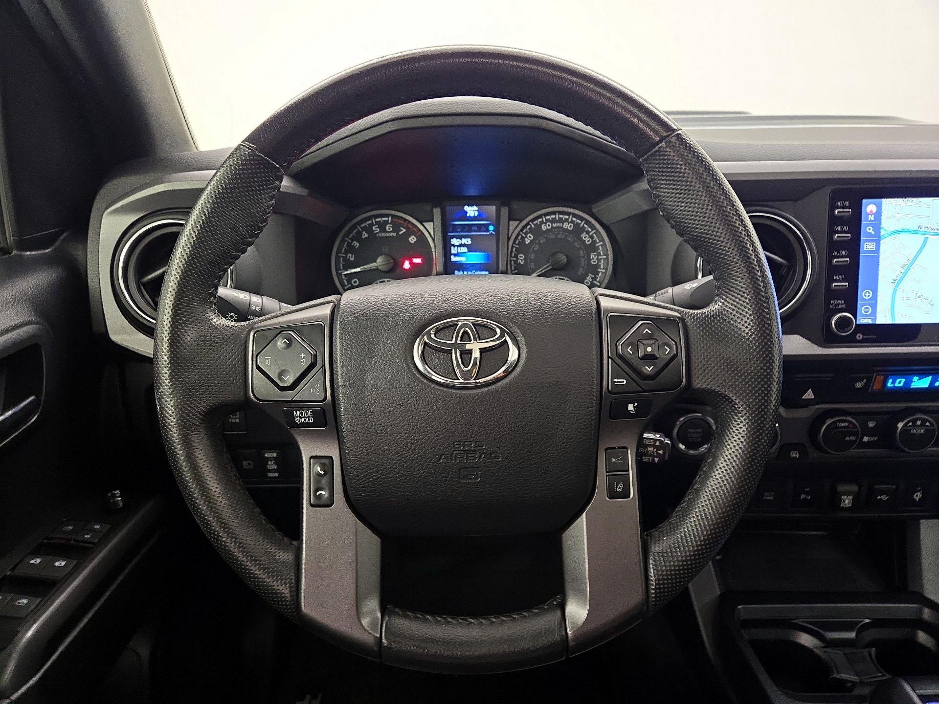 Thumbnail: 2021 Toyota Tacoma - 10