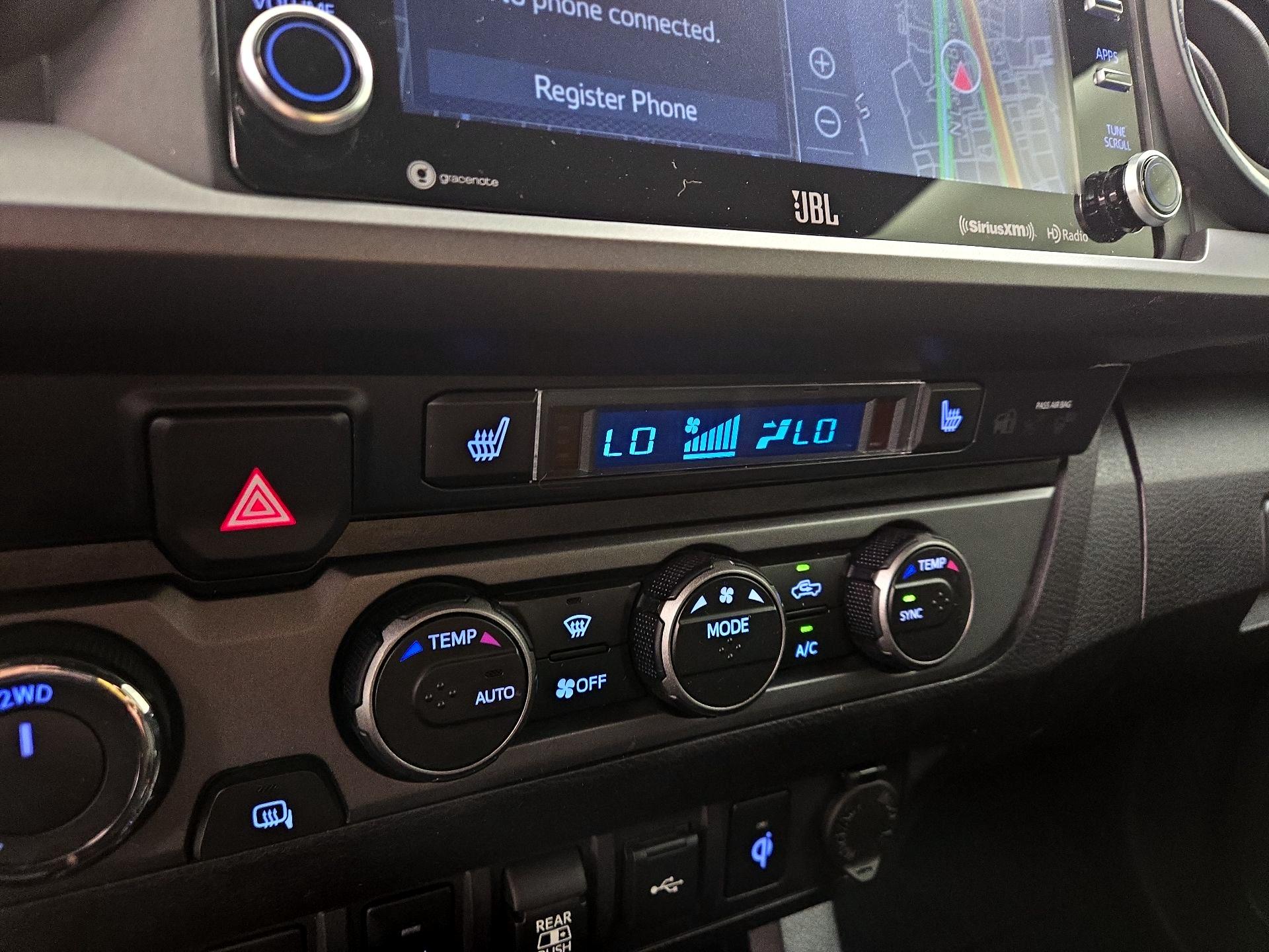 Thumbnail: 2021 Toyota Tacoma - 17