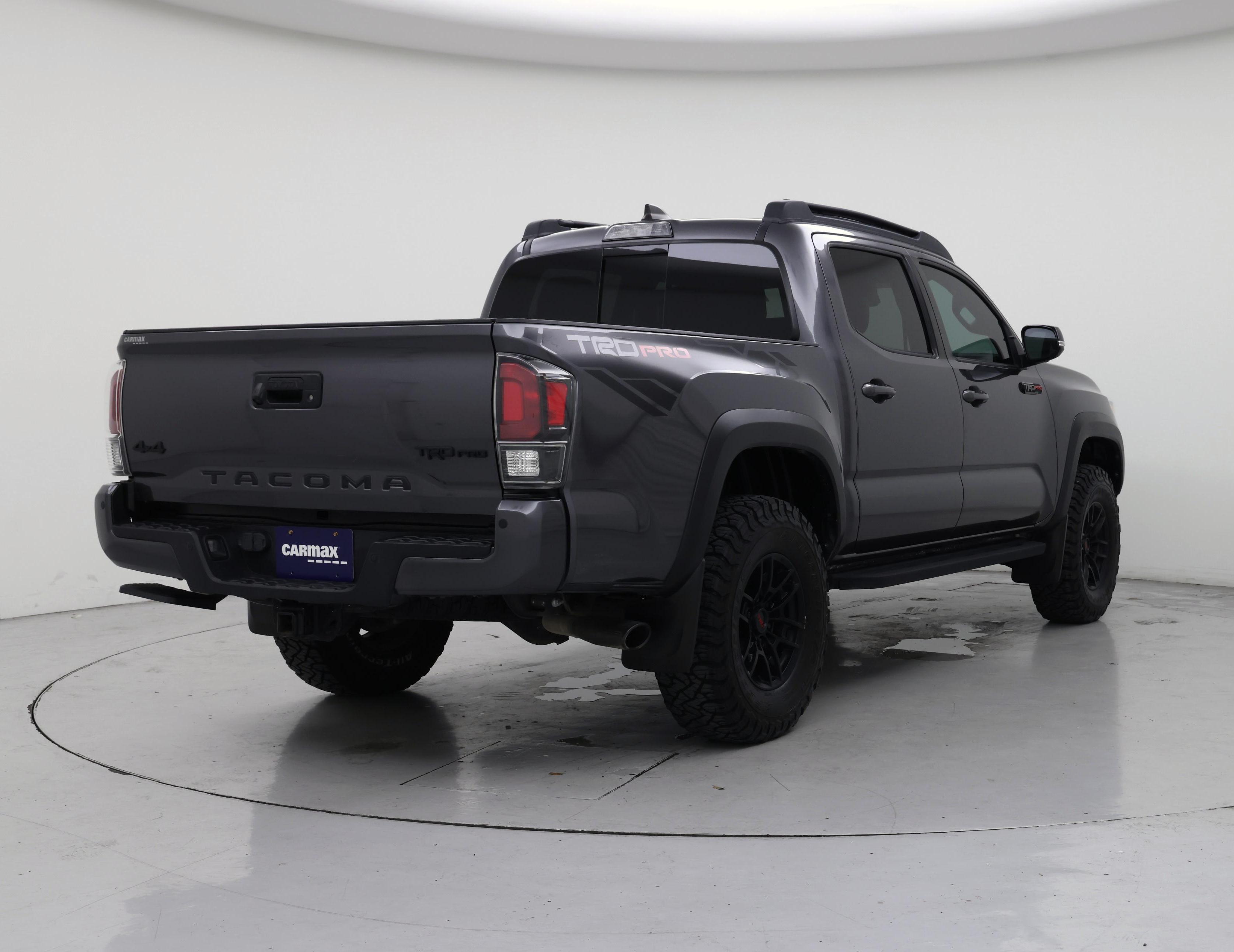 Thumbnail: 2021 Toyota Tacoma - 8