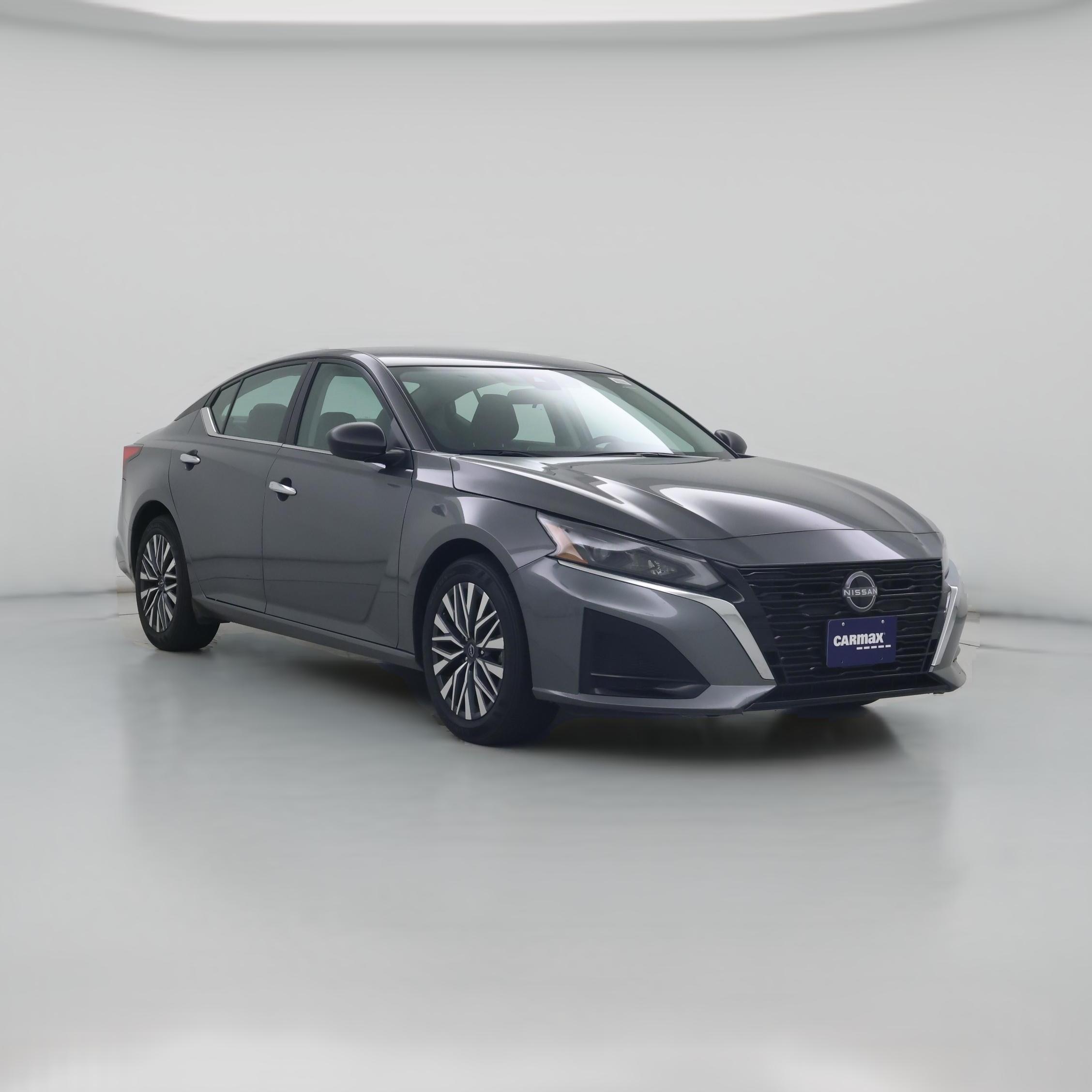 Thumbnail: 2025 Nissan Altima - 1