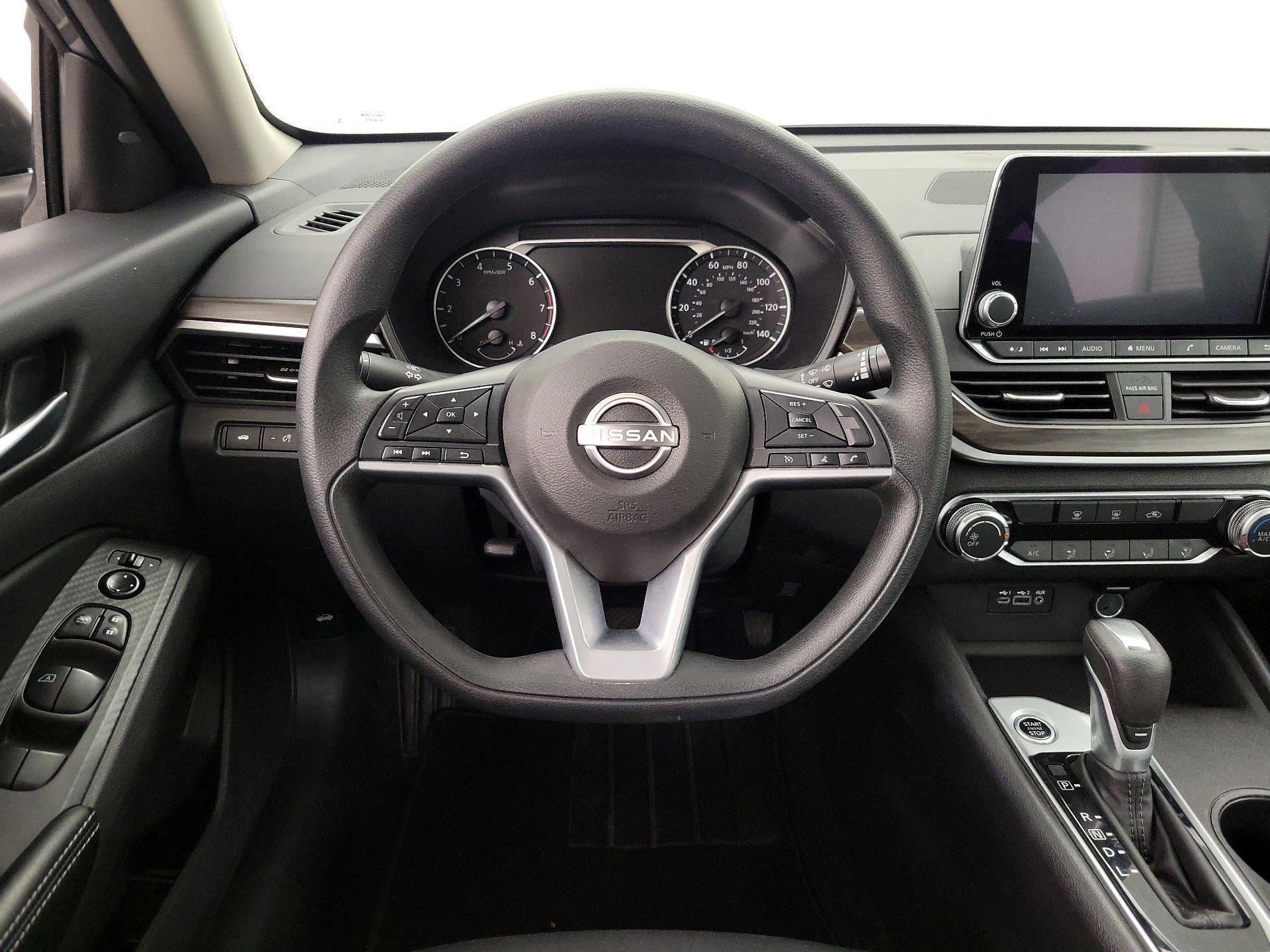 Thumbnail: 2025 Nissan Altima - 10