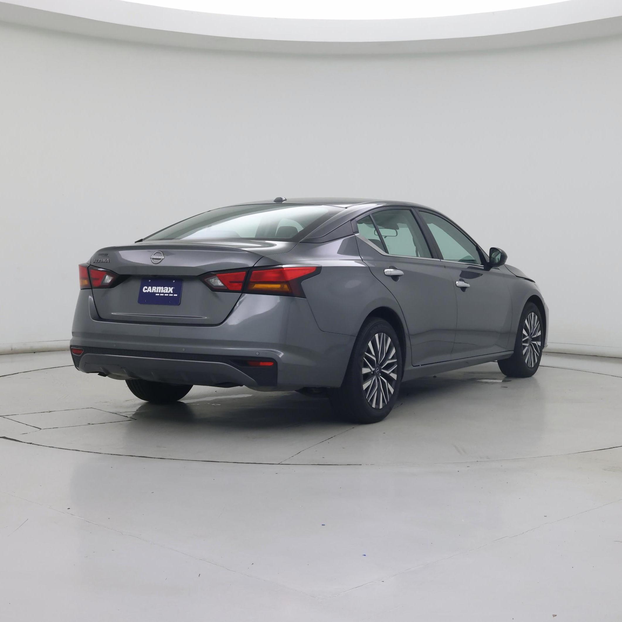 Thumbnail: 2025 Nissan Altima - 8