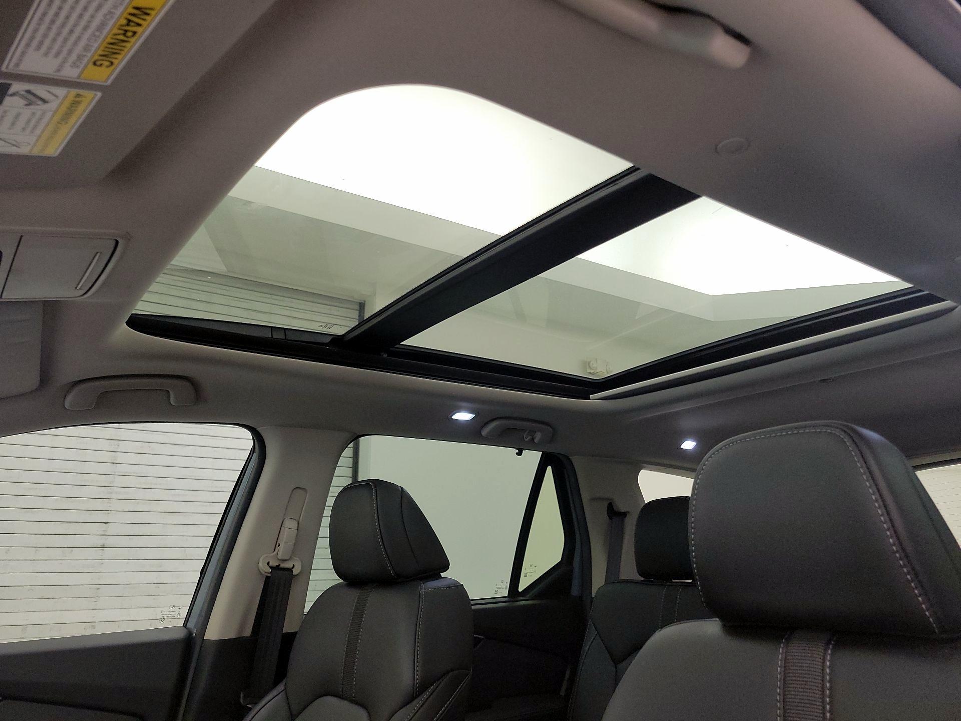 Thumbnail: 2025 Honda Pilot - 19