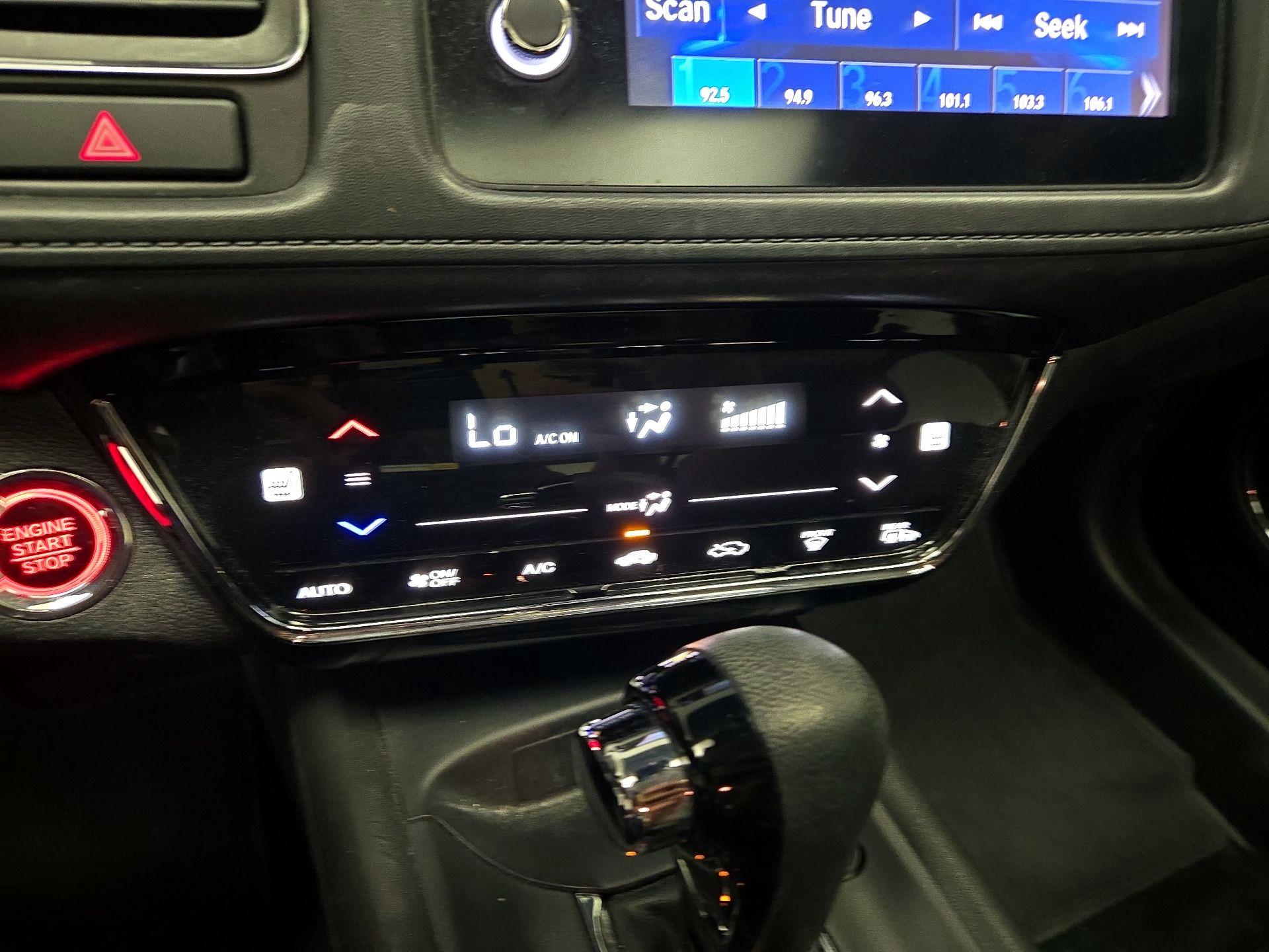Thumbnail: 2022 Honda HR-V - 16