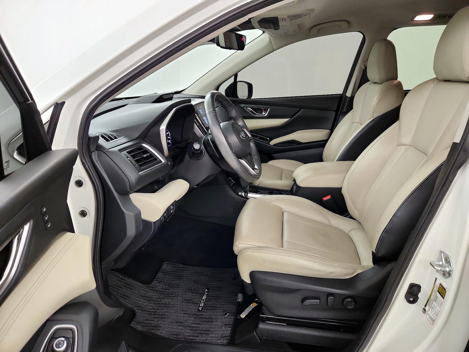 2023 Subaru Ascent Limited - Photo 12