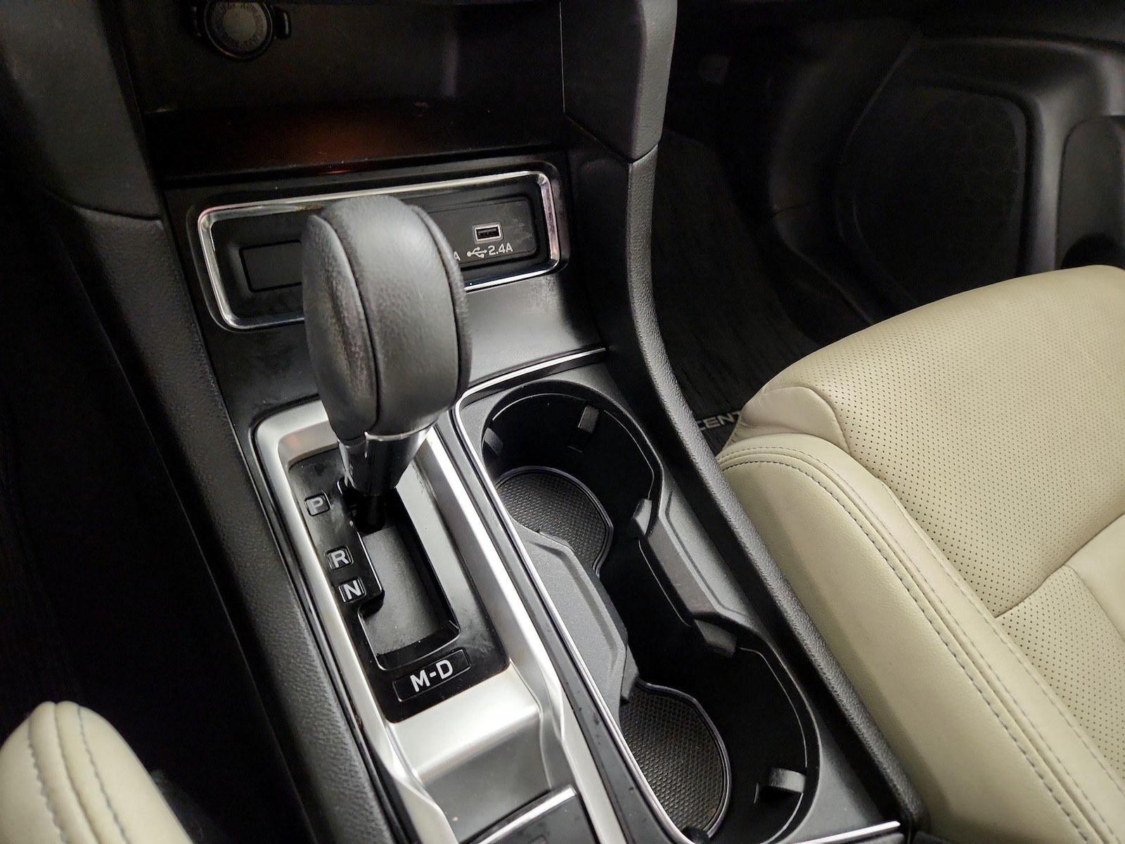 2023 Subaru Ascent Limited - Photo 18