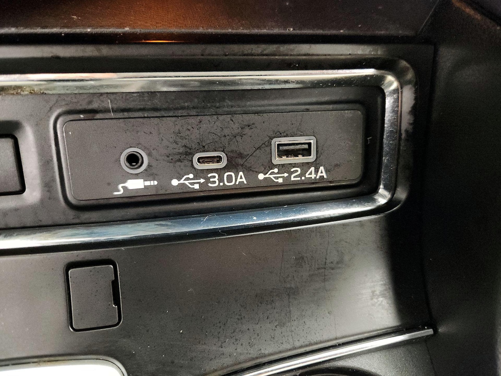 2023 Subaru Ascent Limited - Photo 19