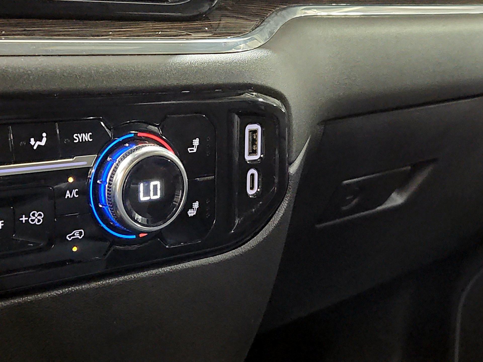 Thumbnail: 2024 GMC Sierra 1500 - 19