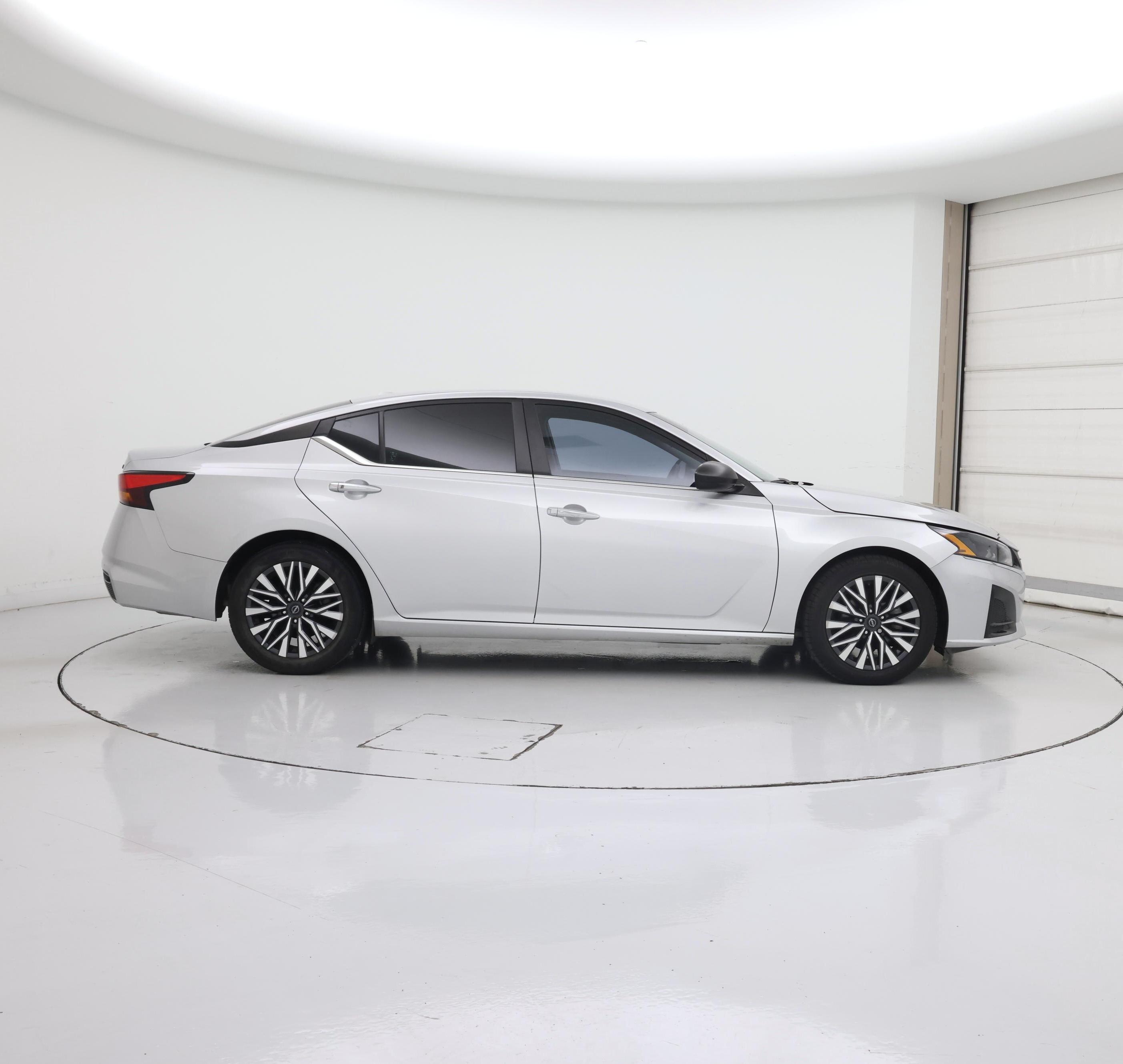 Thumbnail: 2024 Nissan Altima - 7