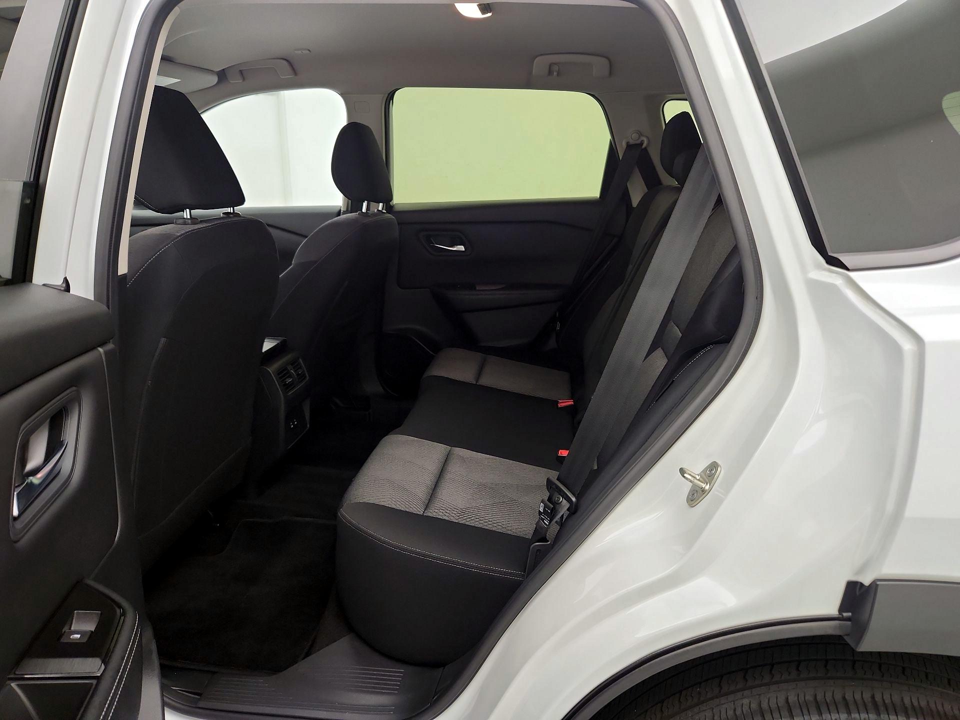 Thumbnail: 2024 Nissan Rogue - 19