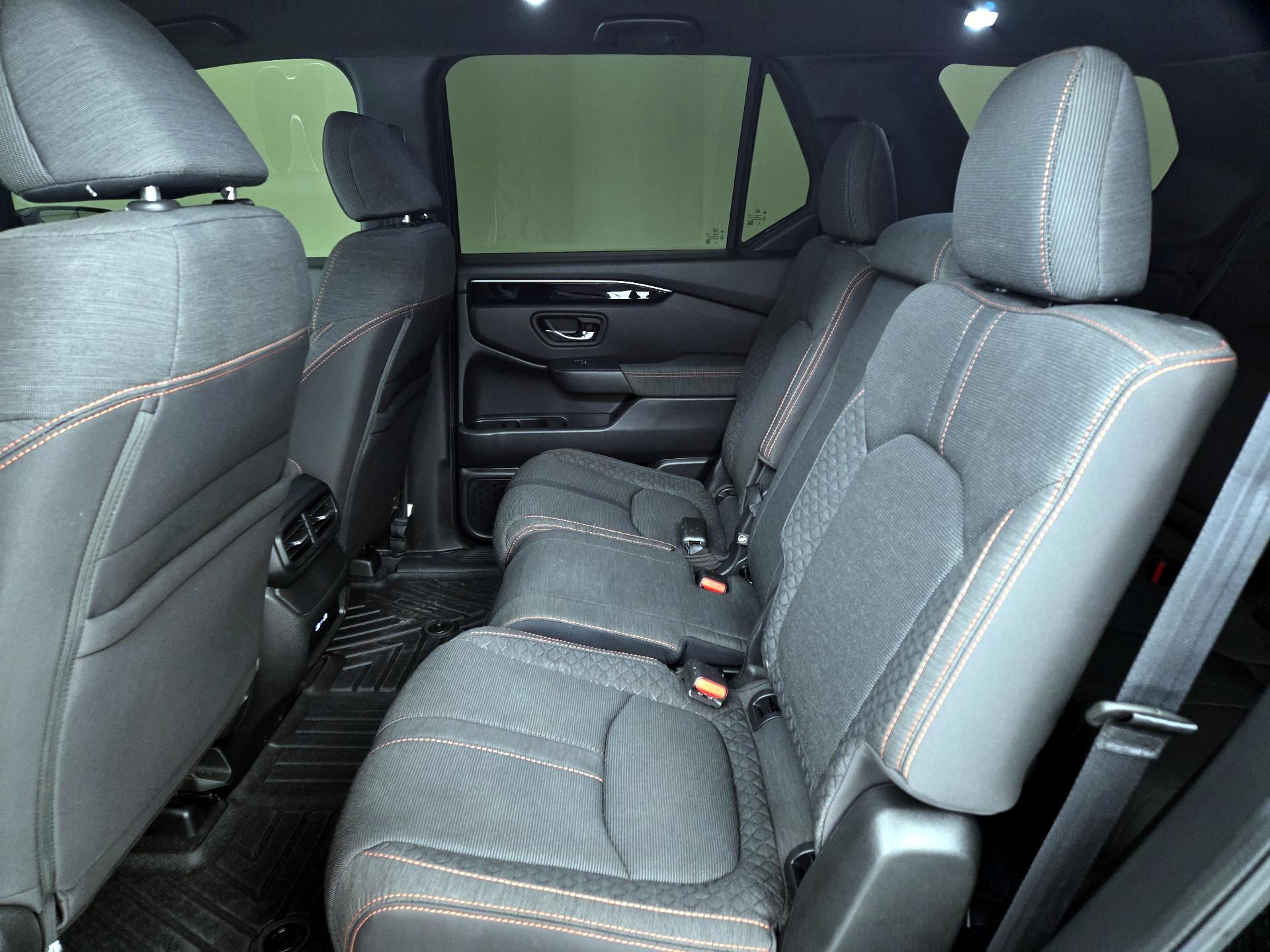 Thumbnail: 2023 Honda Pilot - 19