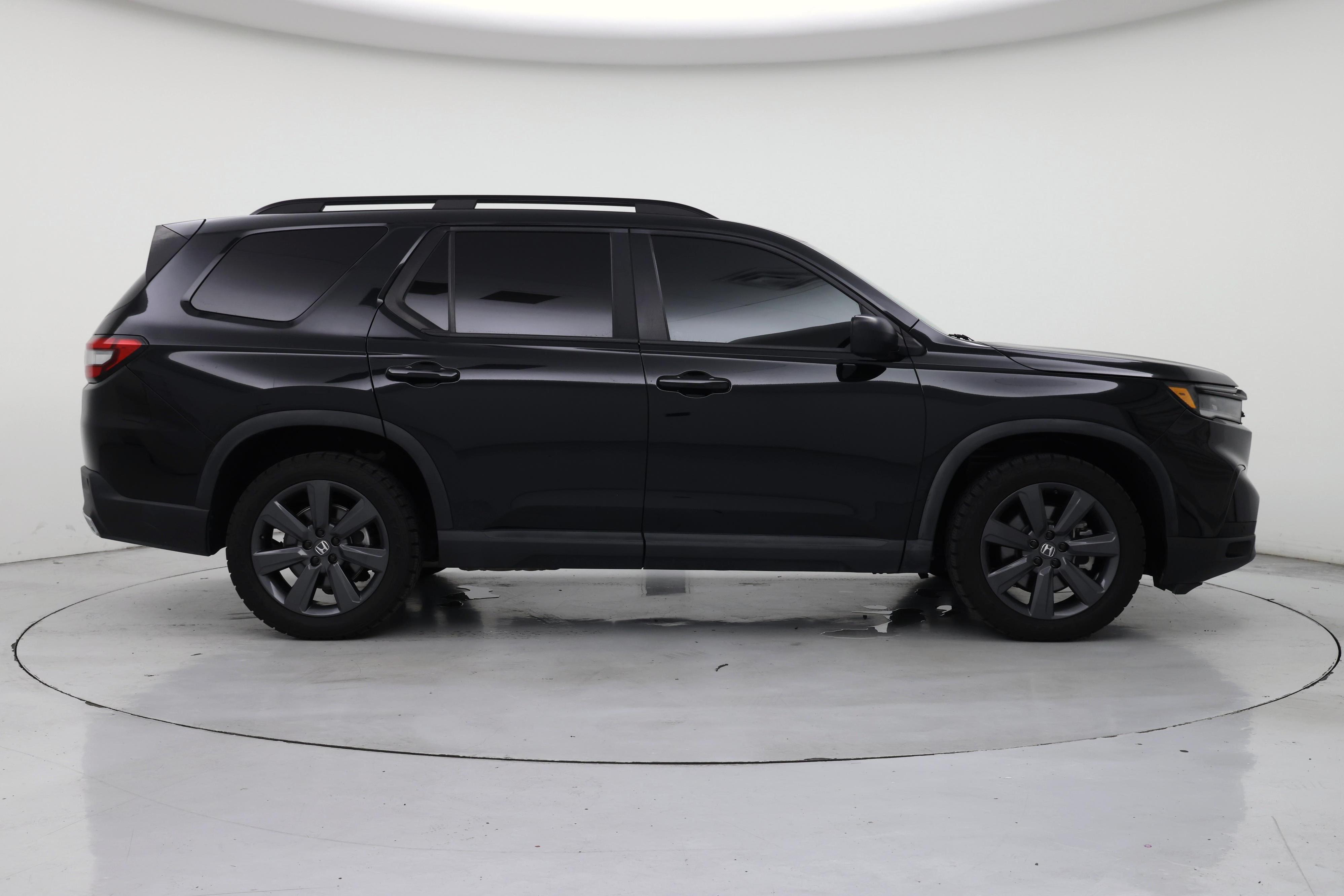 Thumbnail: 2023 Honda Pilot - 7