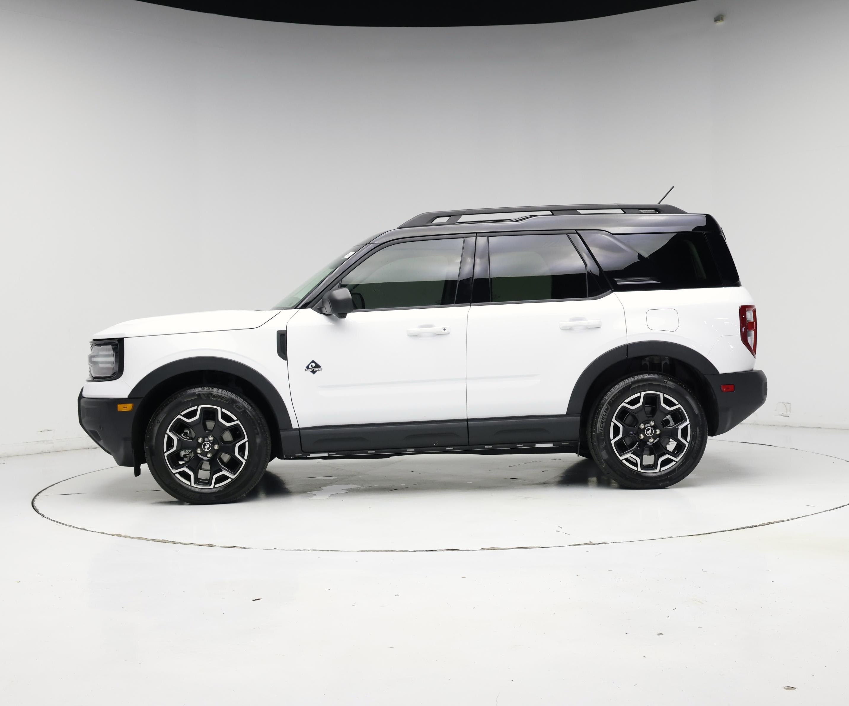 Thumbnail: 2025 Ford Bronco Sport - 3