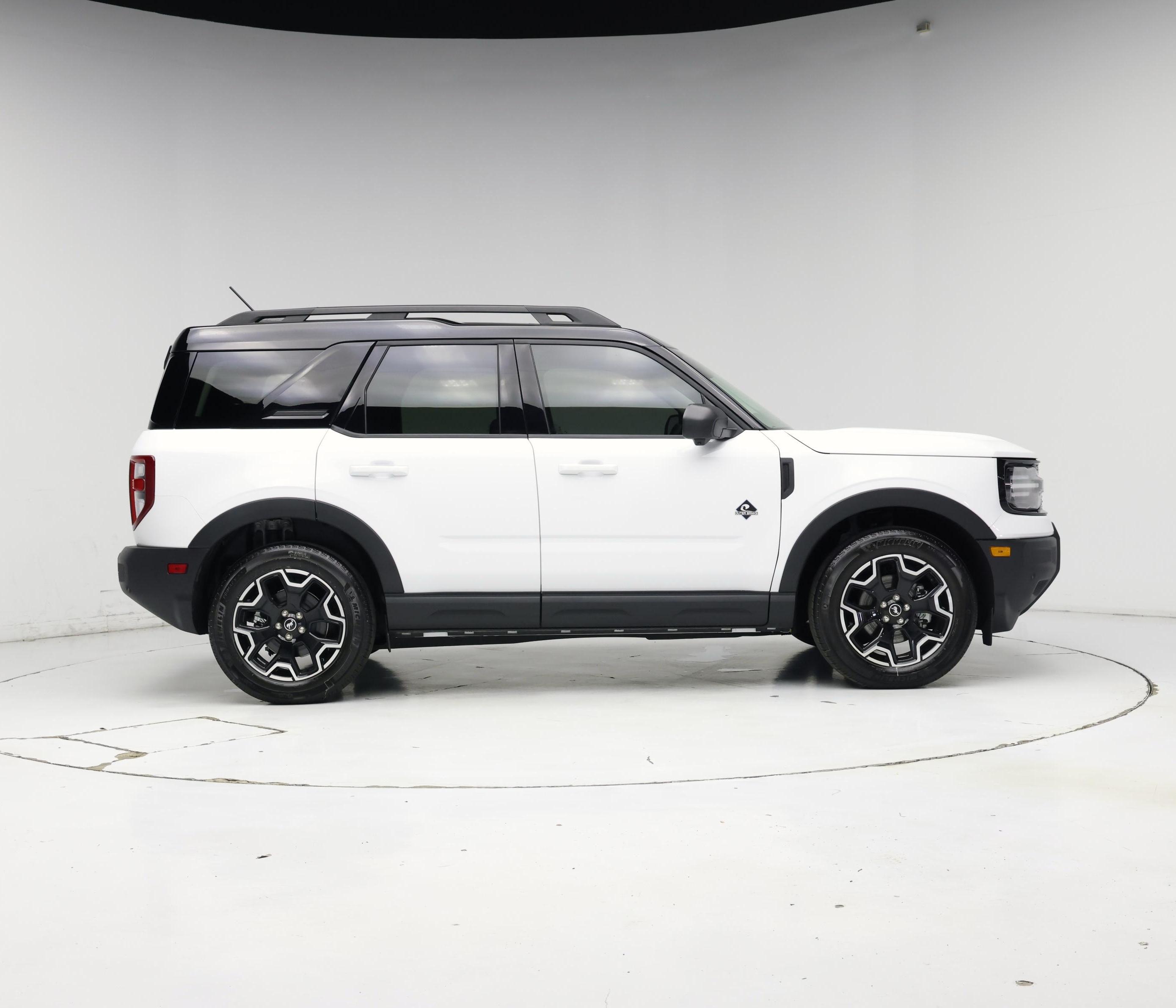 Thumbnail: 2025 Ford Bronco Sport - 7