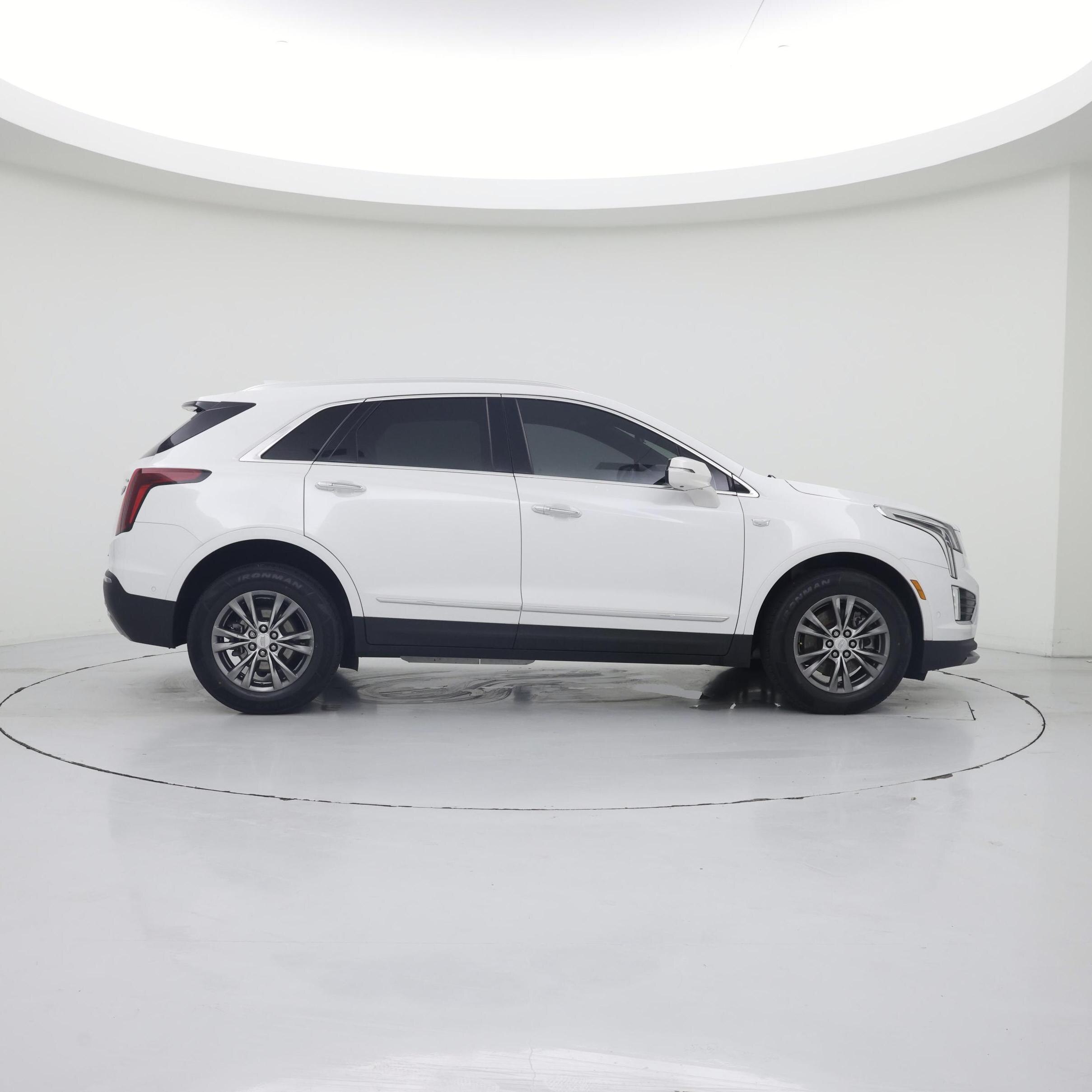 Thumbnail: 2021 Cadillac XT5 - 7