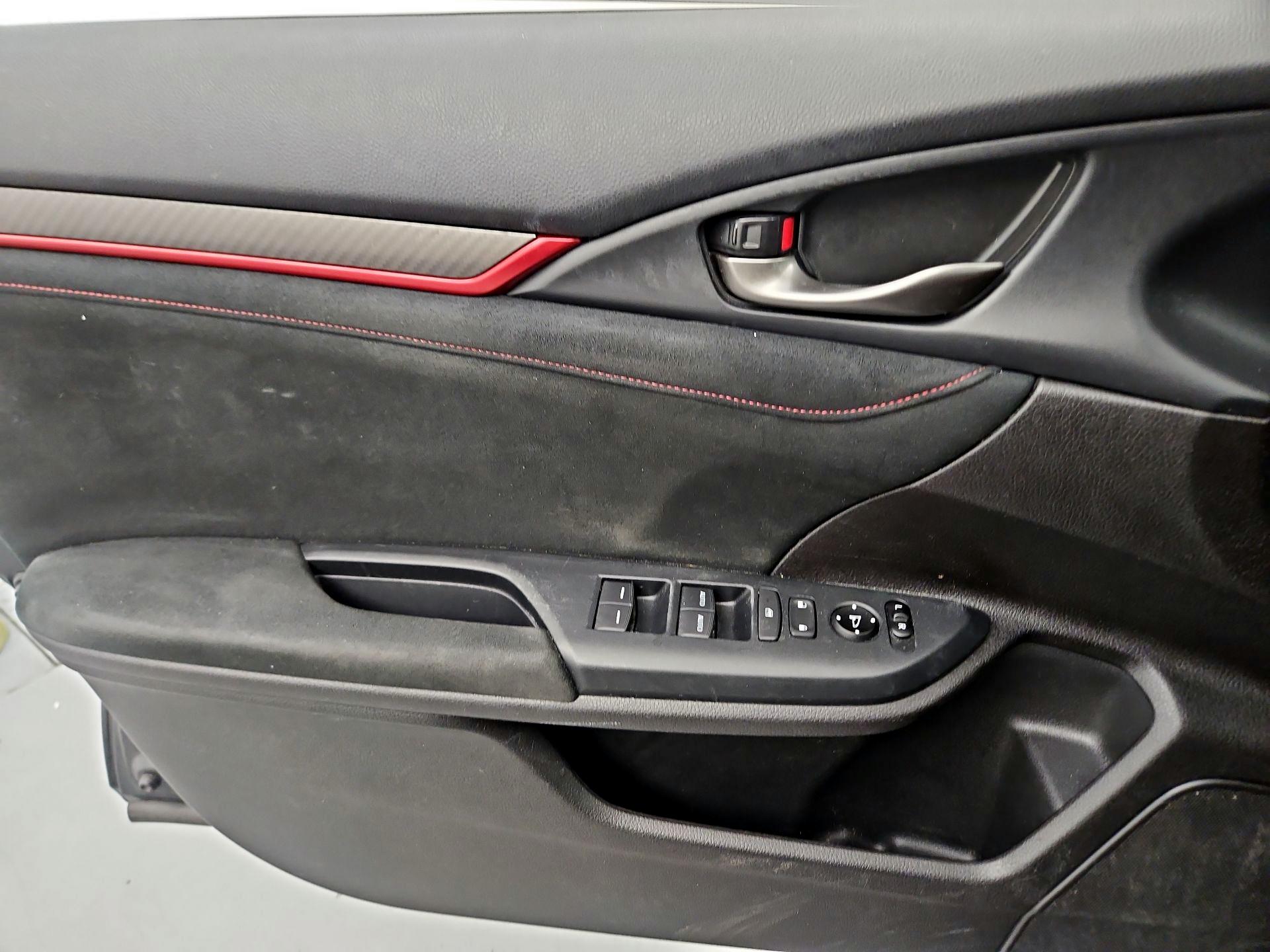 Thumbnail: 2019 Honda Civic - 12