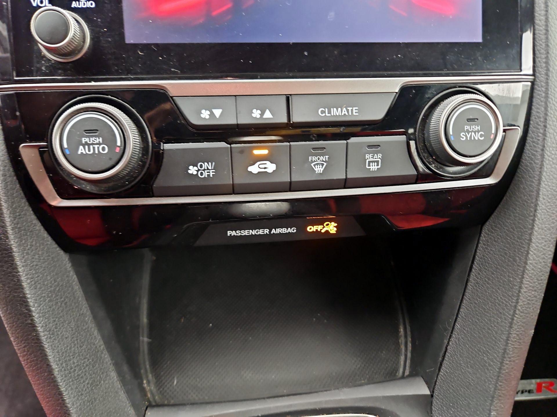 Thumbnail: 2019 Honda Civic - 16