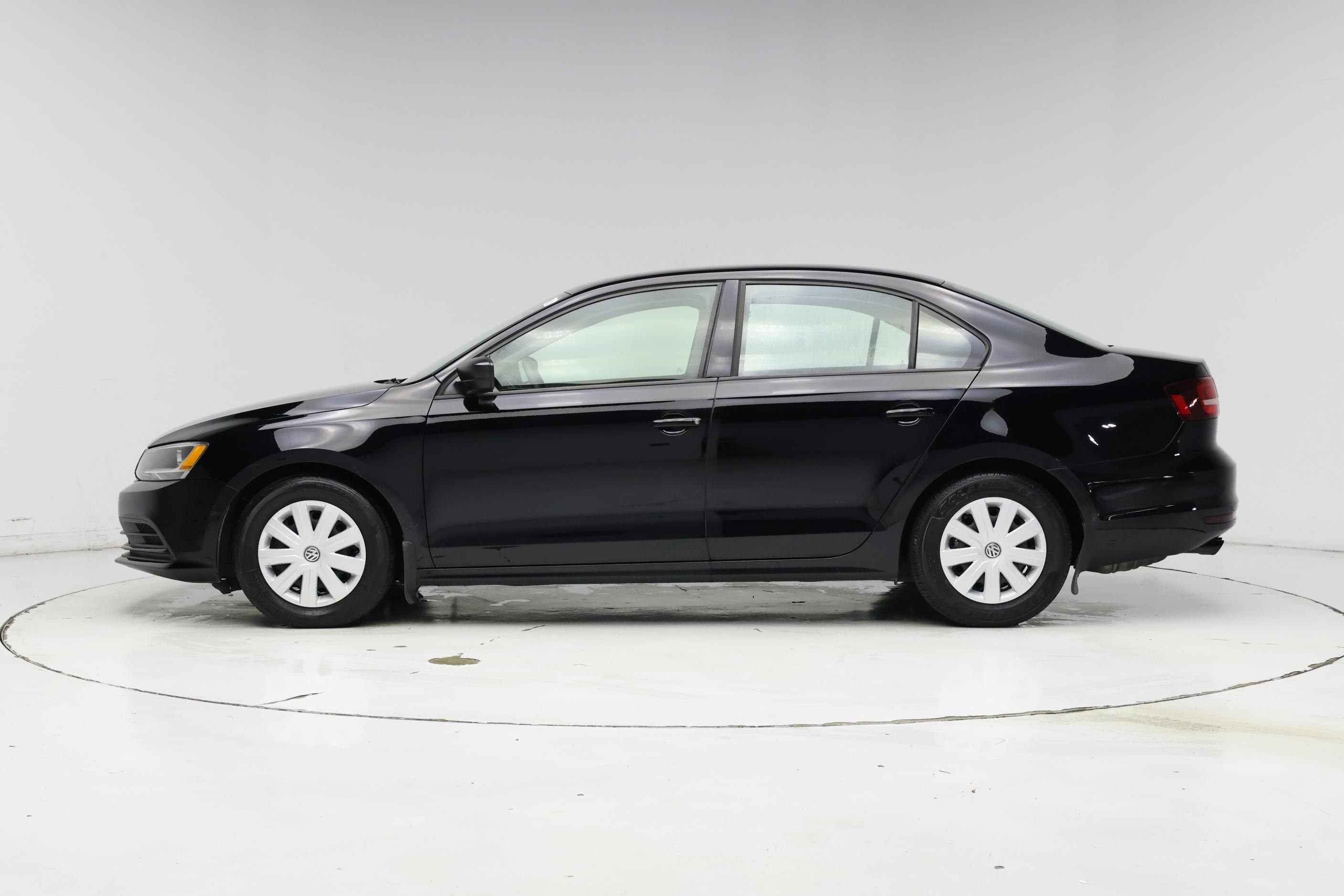 Thumbnail: 2016 Volkswagen Jetta - 3