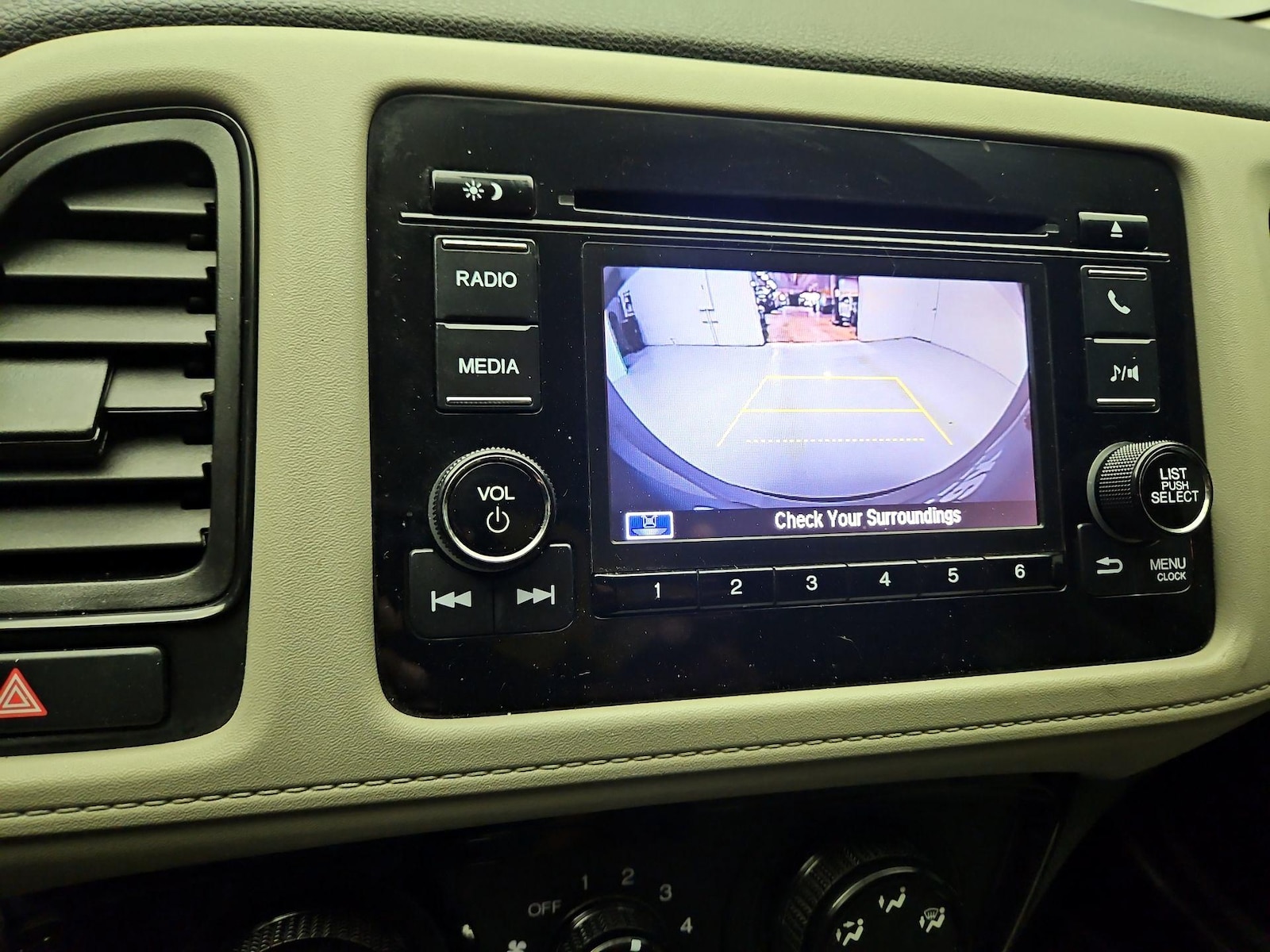2019 Honda HR-V LX - Photo 14