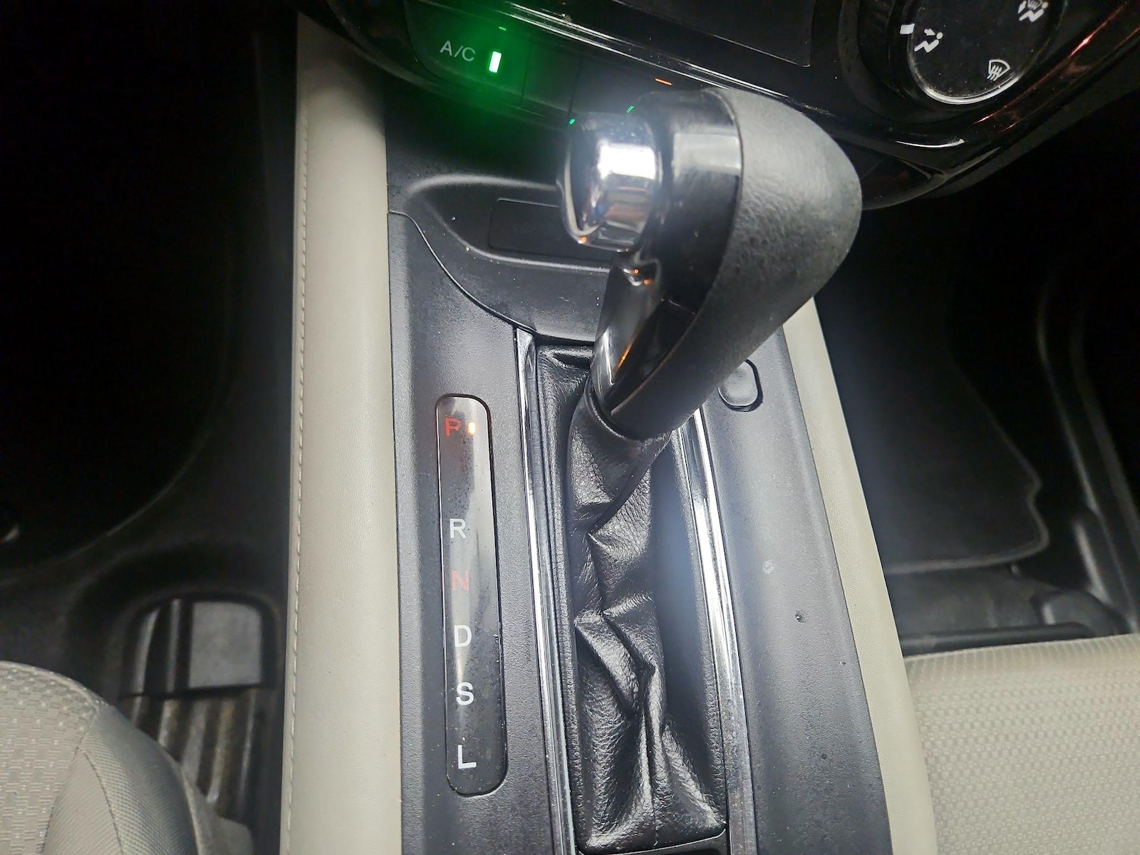 2019 Honda HR-V LX - Photo 17