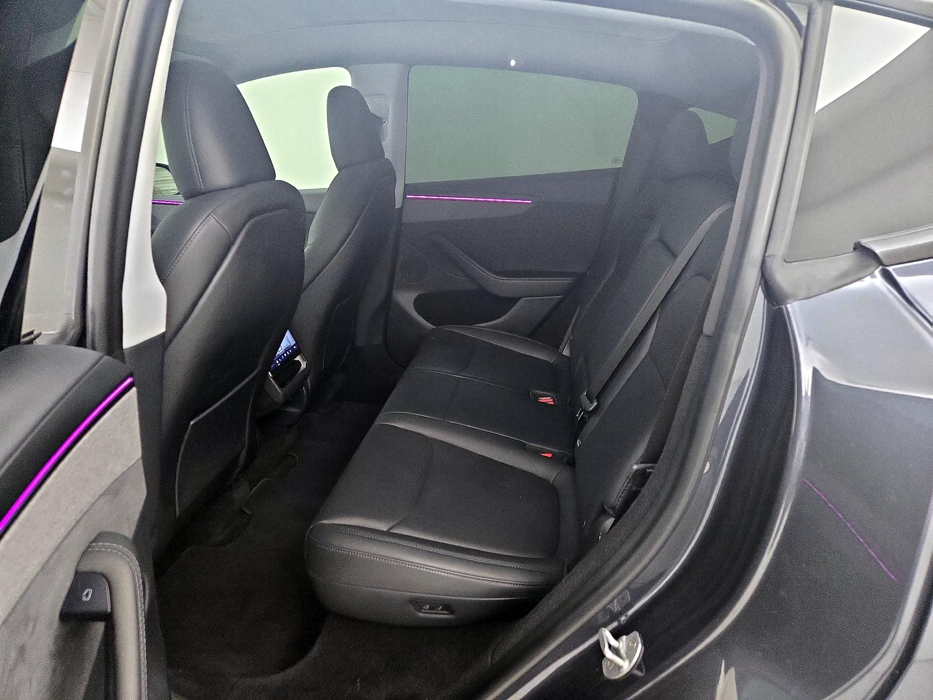 Thumbnail: 2026 Tesla Model Y - 19